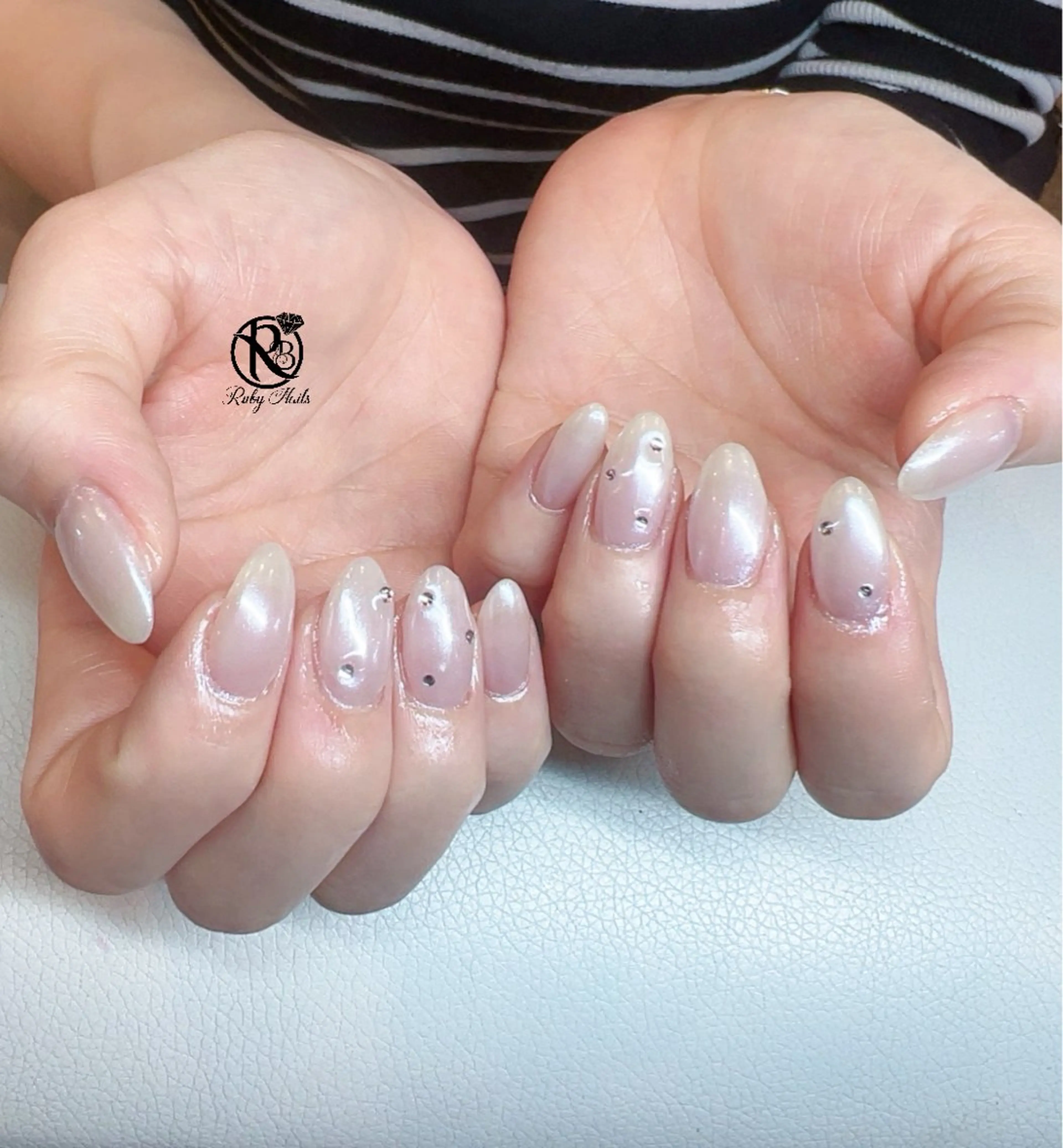 ネイル ストーンネイル ハンドネイル フットネイル RUBY Nail 日暮里店のネイルデザイン