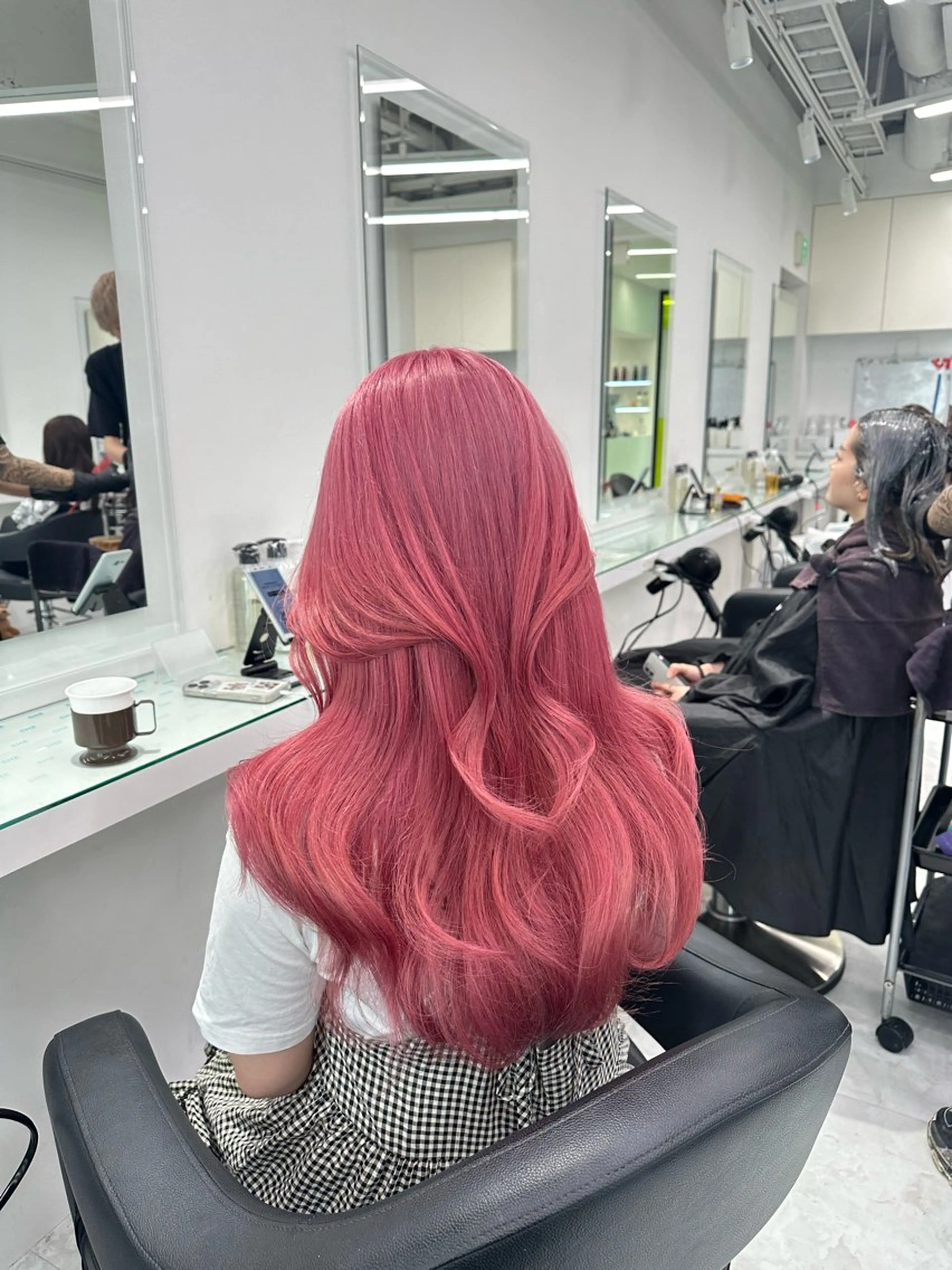 ロング カラー ヘアカラー トリートメント ヘッドスパ ヘアセット ❄最強かわいいカラー ❄️MINA❄️のヘアスタイル