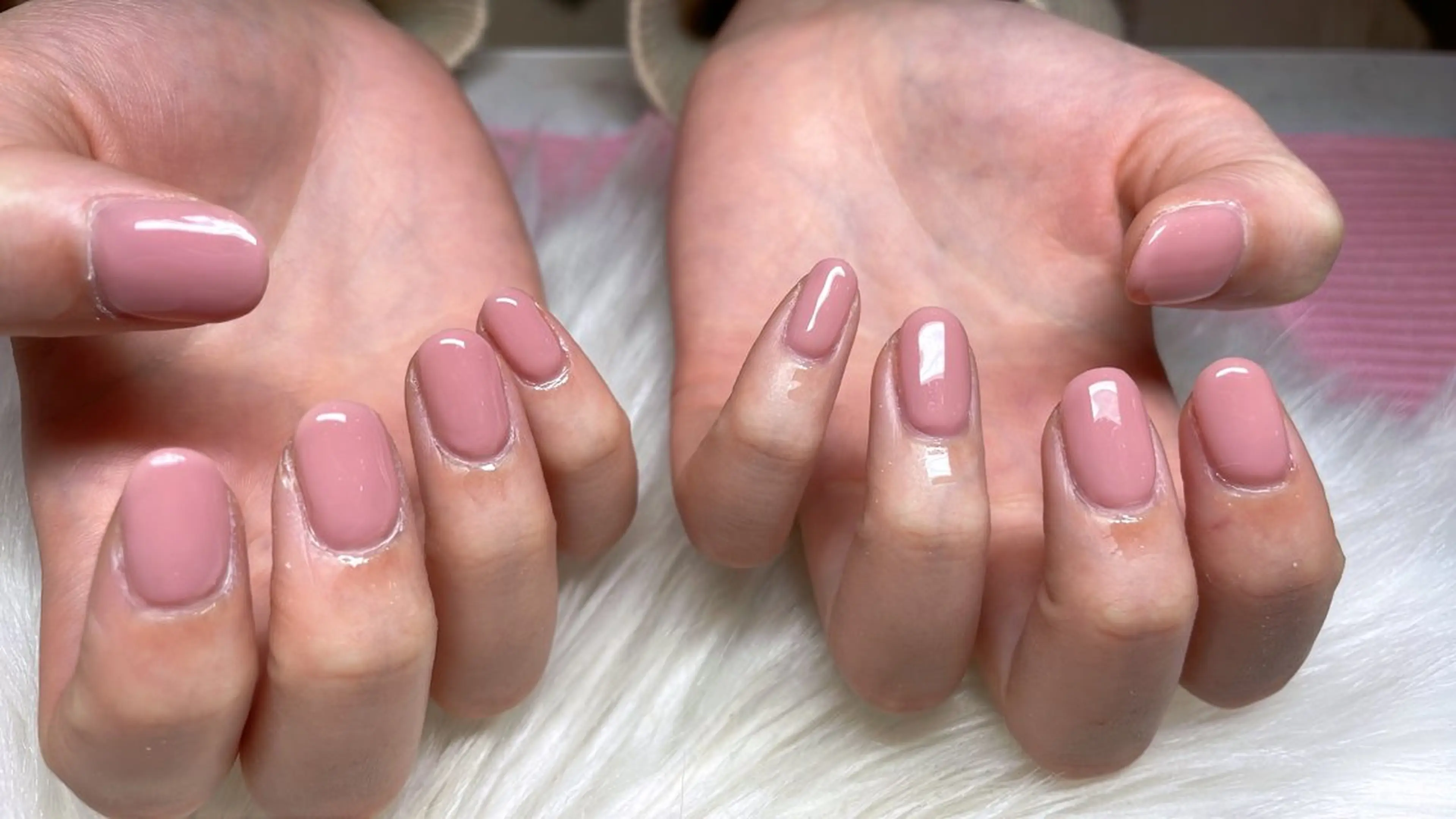 ネイル Amoureuse Satomiのネイルデザイン