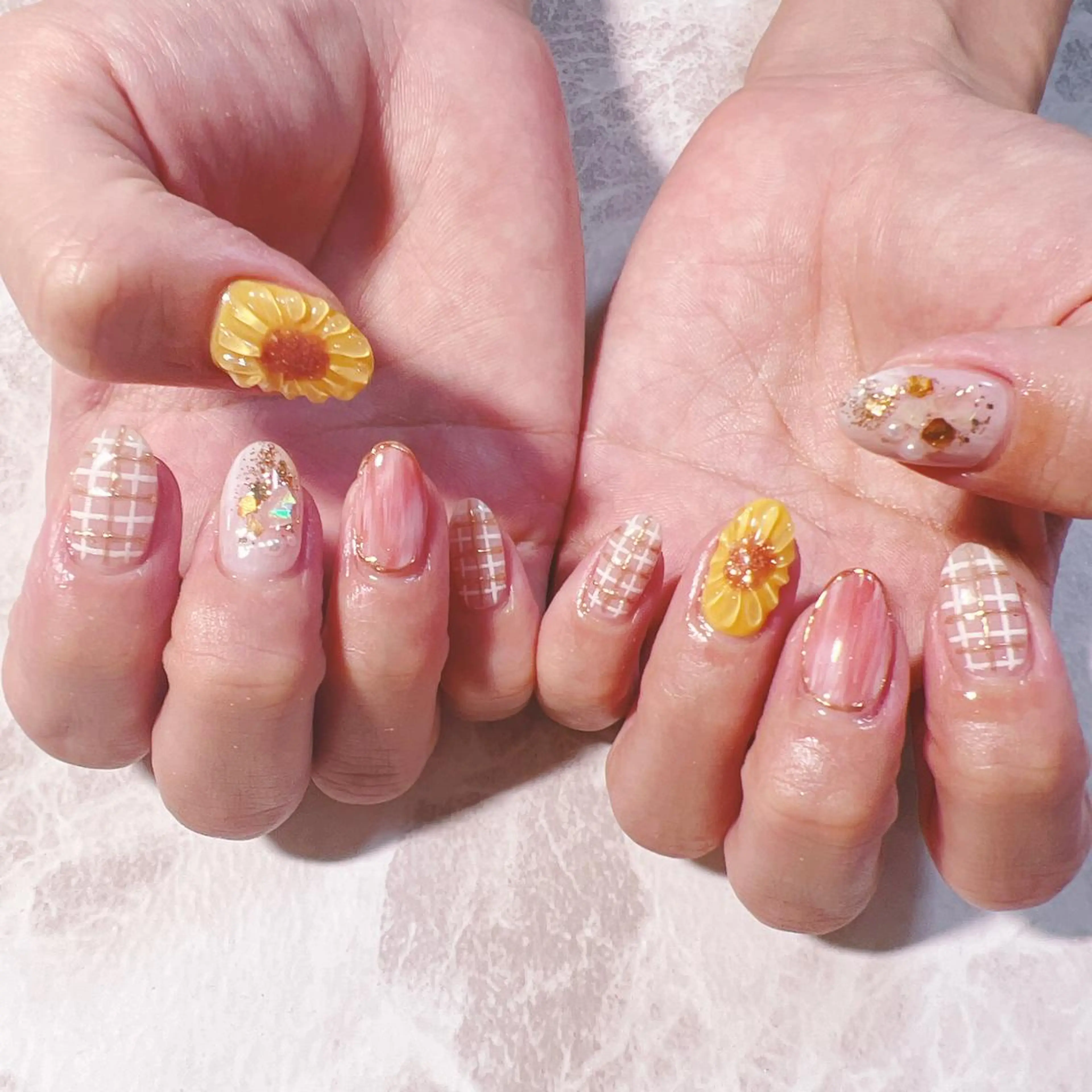 ネイル VIOLUS 関目のネイルデザイン