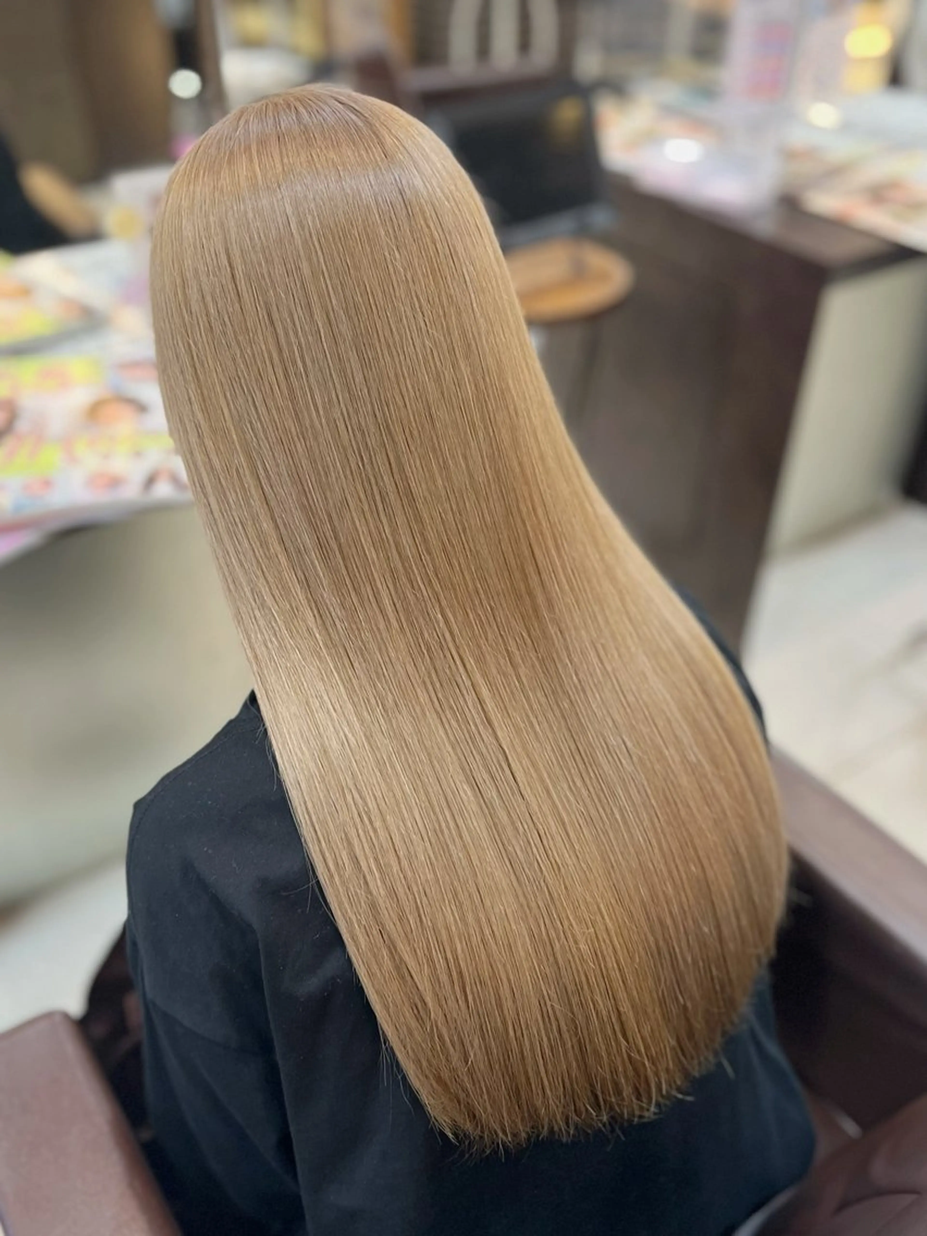 ロング カラー ヘアカラー 草薙メンズ縮毛矯正 💫緒方美柚のヘアスタイル