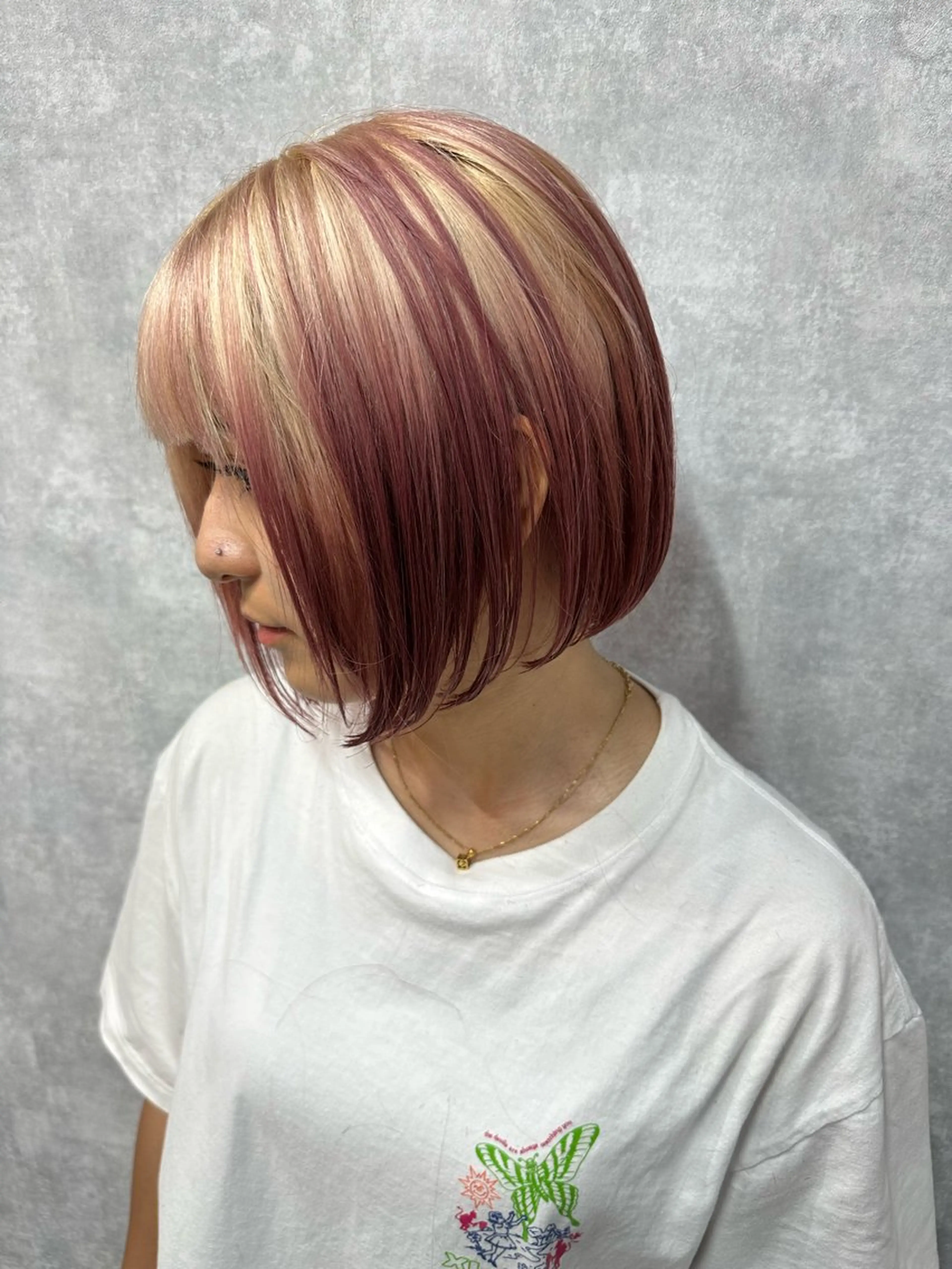 ショート 切りっぱなしボブ ショートボブ ハンサムショート 丸みショート ボブ カット ヘアカラー トリートメント モテ髪/ボブ/ショー ト/アダチフウトのヘアスタイル