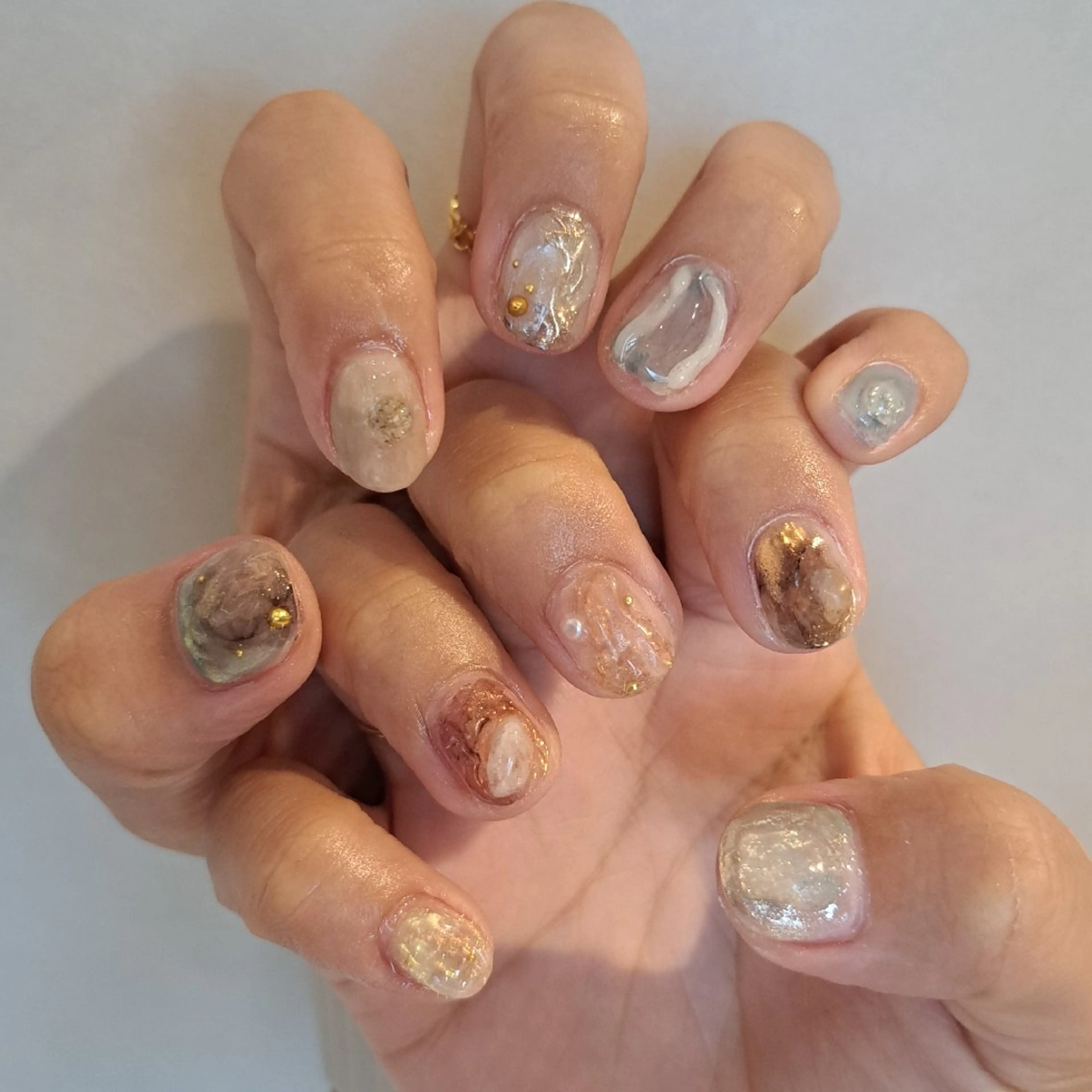 ネイル アートネイル ジェルネイル ミラーネイル 持ち込み ニュアンスネイル Nail mood デザイン持ち込みokのネイルデザイン