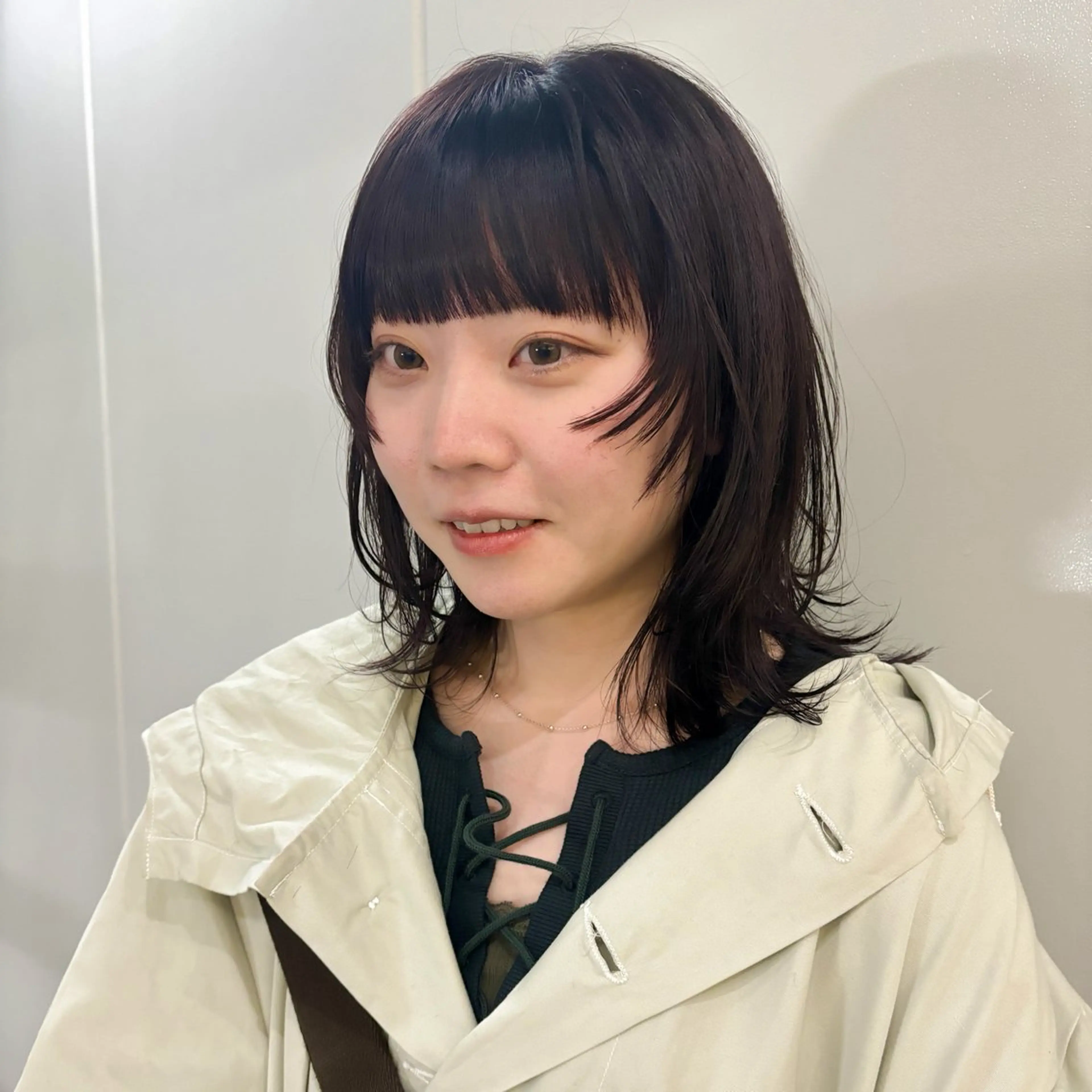 ミディアム 顔まわりレイヤー レイヤーカット Ayaka/パーマ /ショート/レイヤーのヘアスタイル