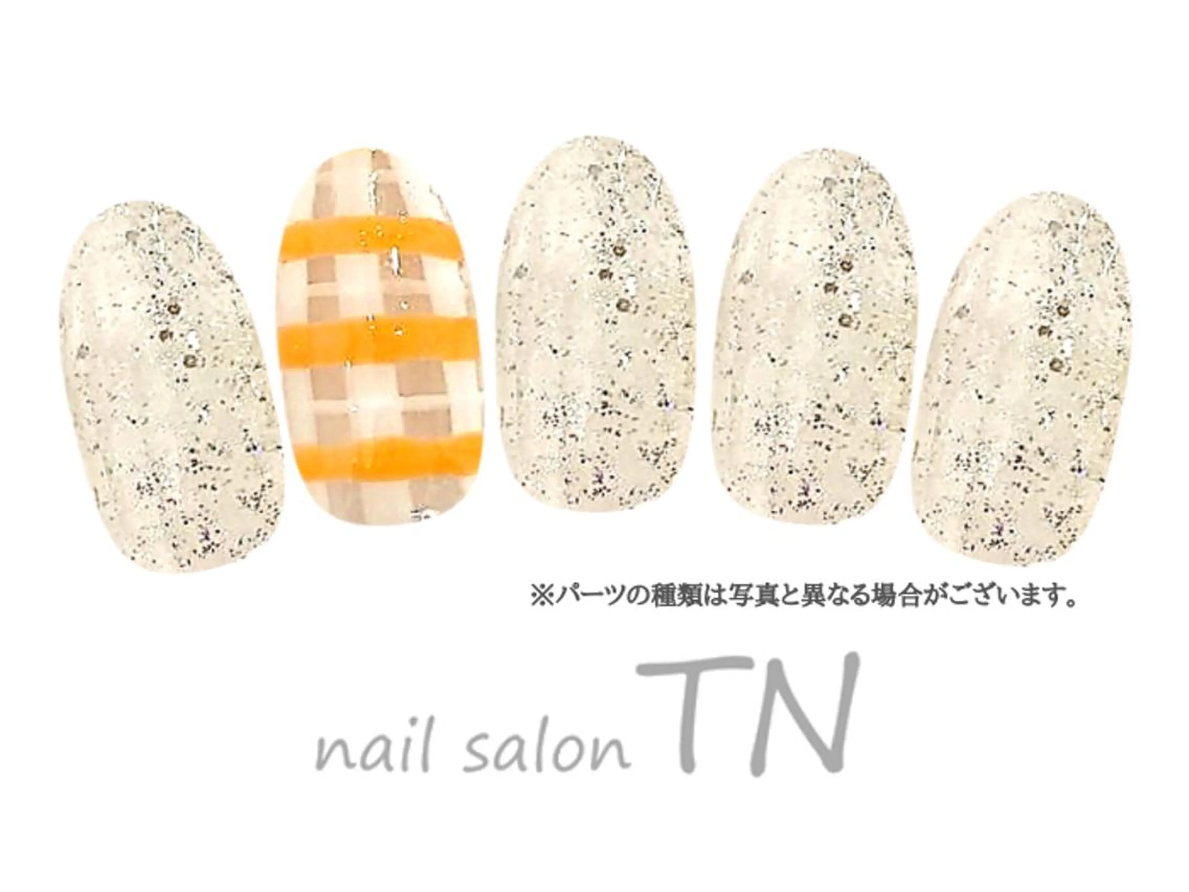 ミディアム ハンドネイル 矢川 まどかのネイルデザイン