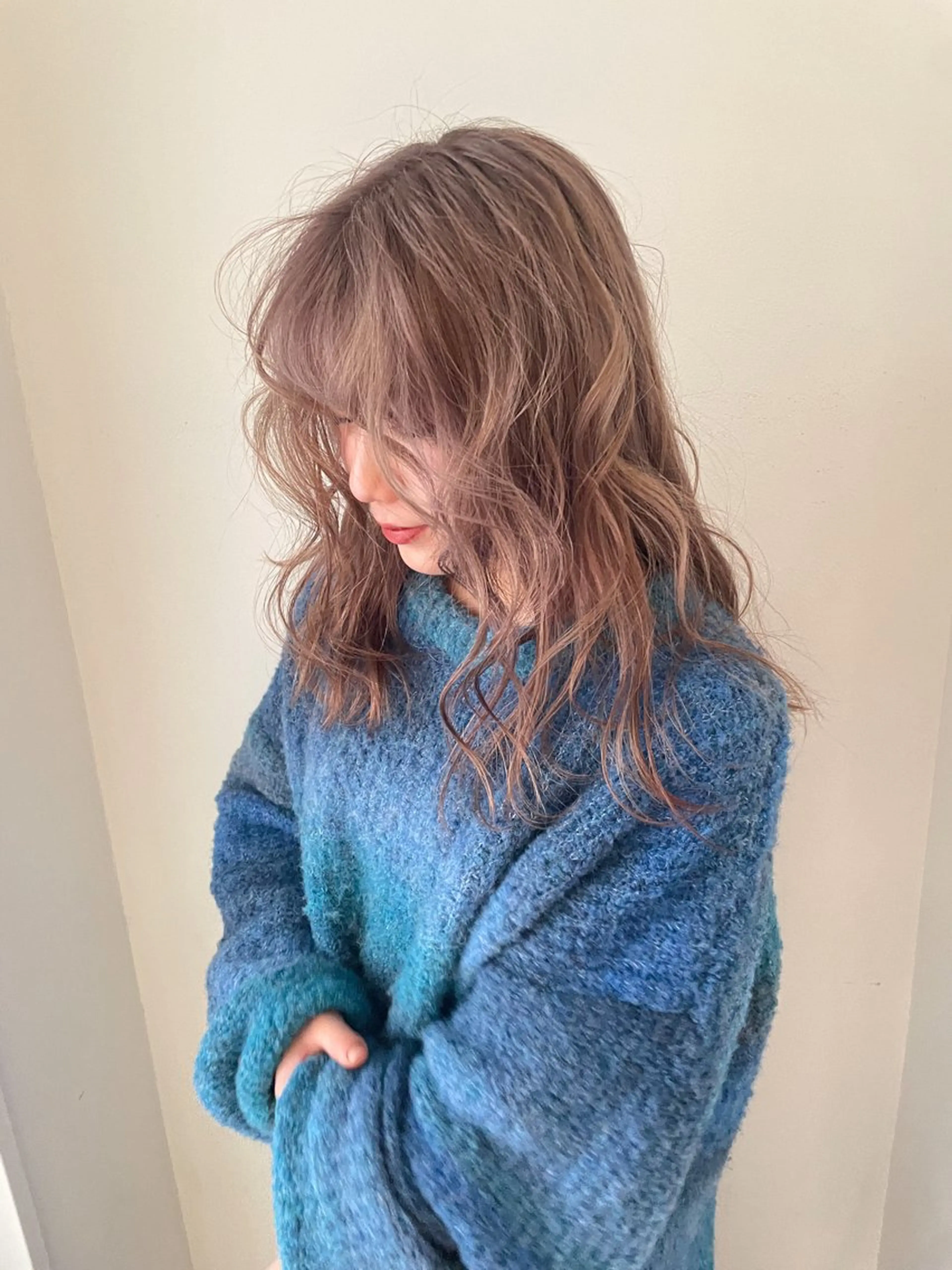 セミロング カラー ベージュカラー ブリーチ ダブルカラー ハイトーンカラー HIBIKI/原宿 ハッシュカット🪄のヘアスタイル