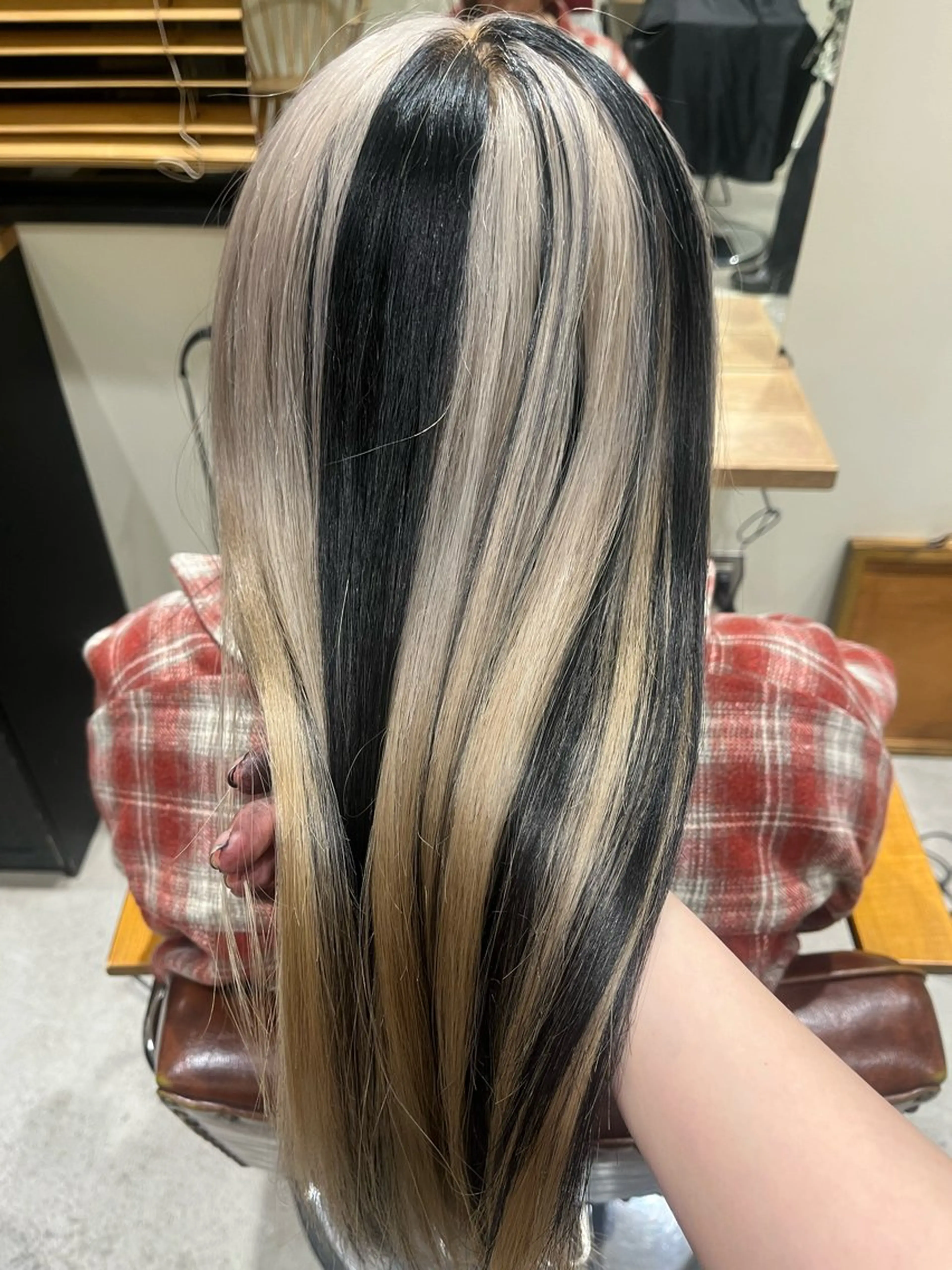 ロング カラー カット ヘアカラー 🦮shiori アイドルオタク🦮のヘアスタイル