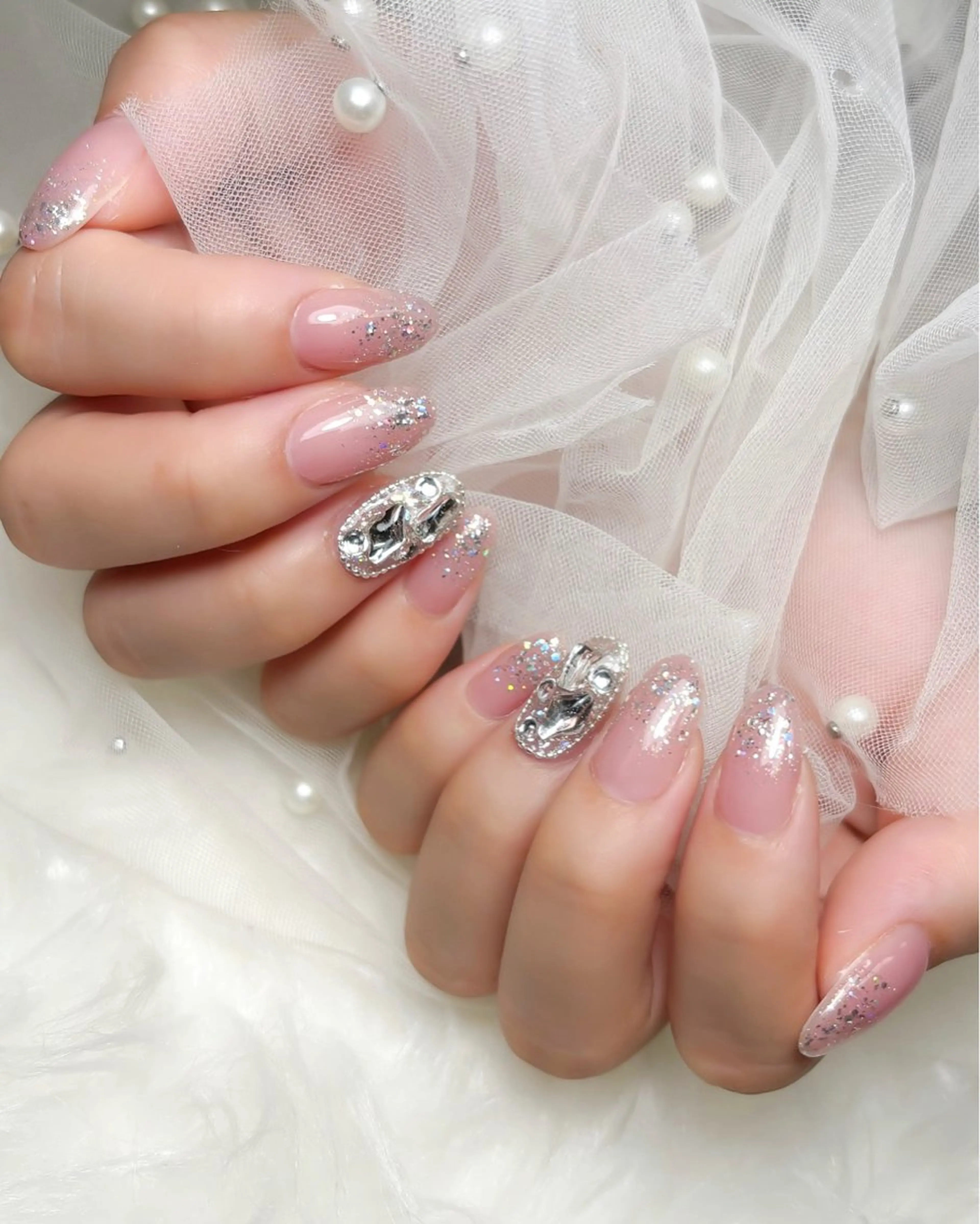 ネイル 黒瀬 奈津季のネイルデザイン