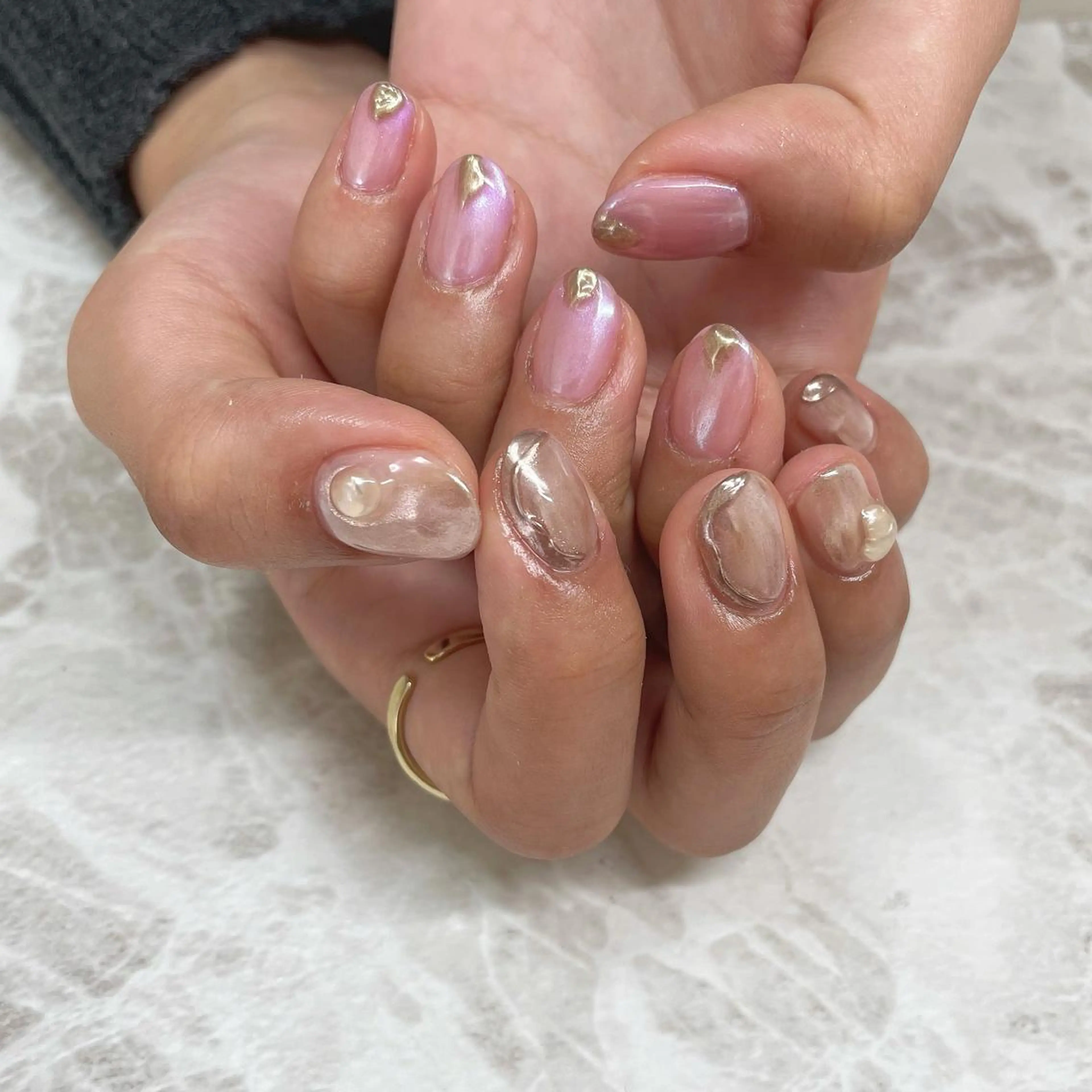 ネイル essence所属・pétit maakoのネイルデザイン