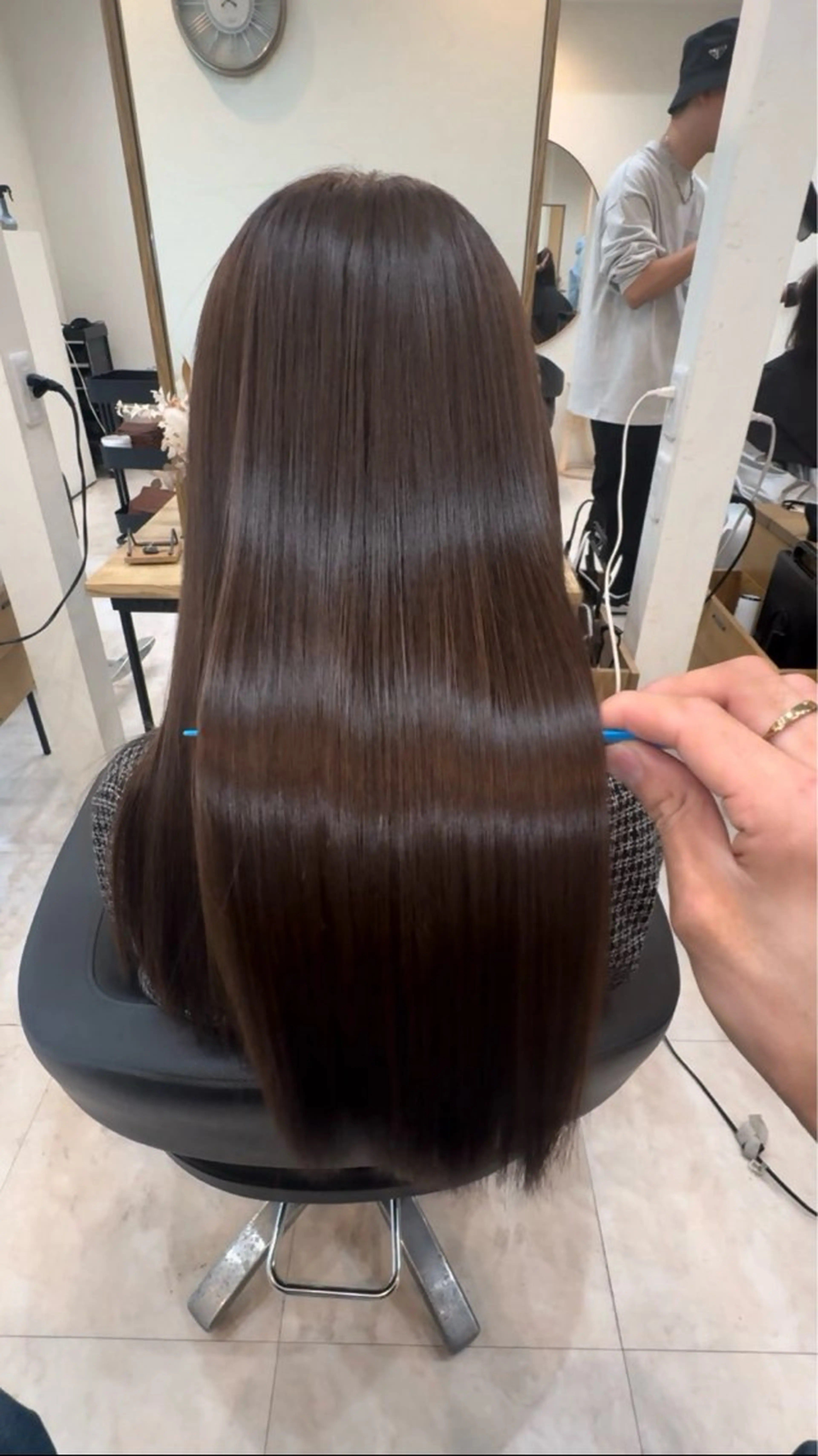 ロング 青野 銀河のヘアスタイル