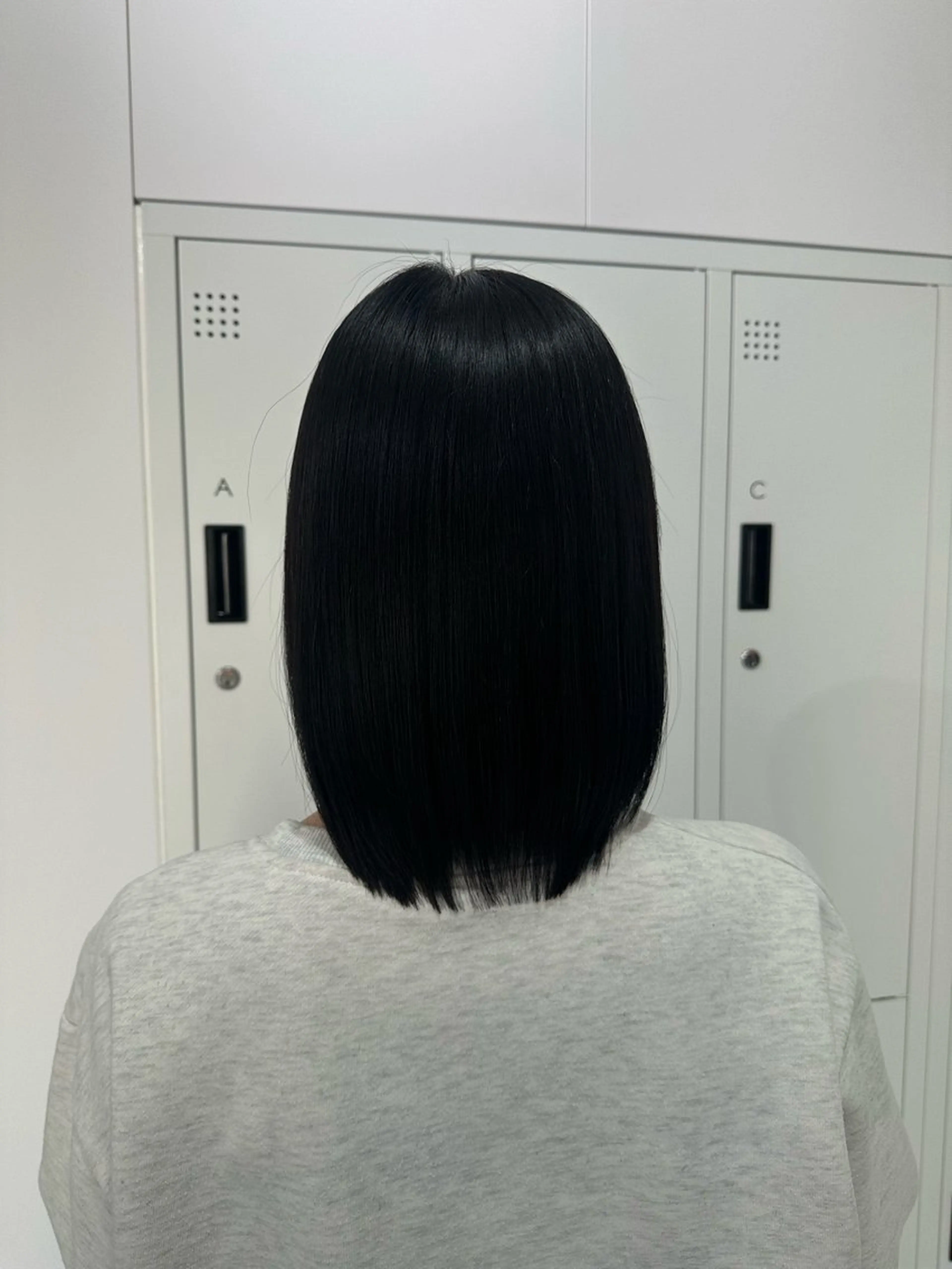 ミディアム カット ヘアカラー トリートメント ヘアセット やま/トレンドカラー /カットのヘアスタイル