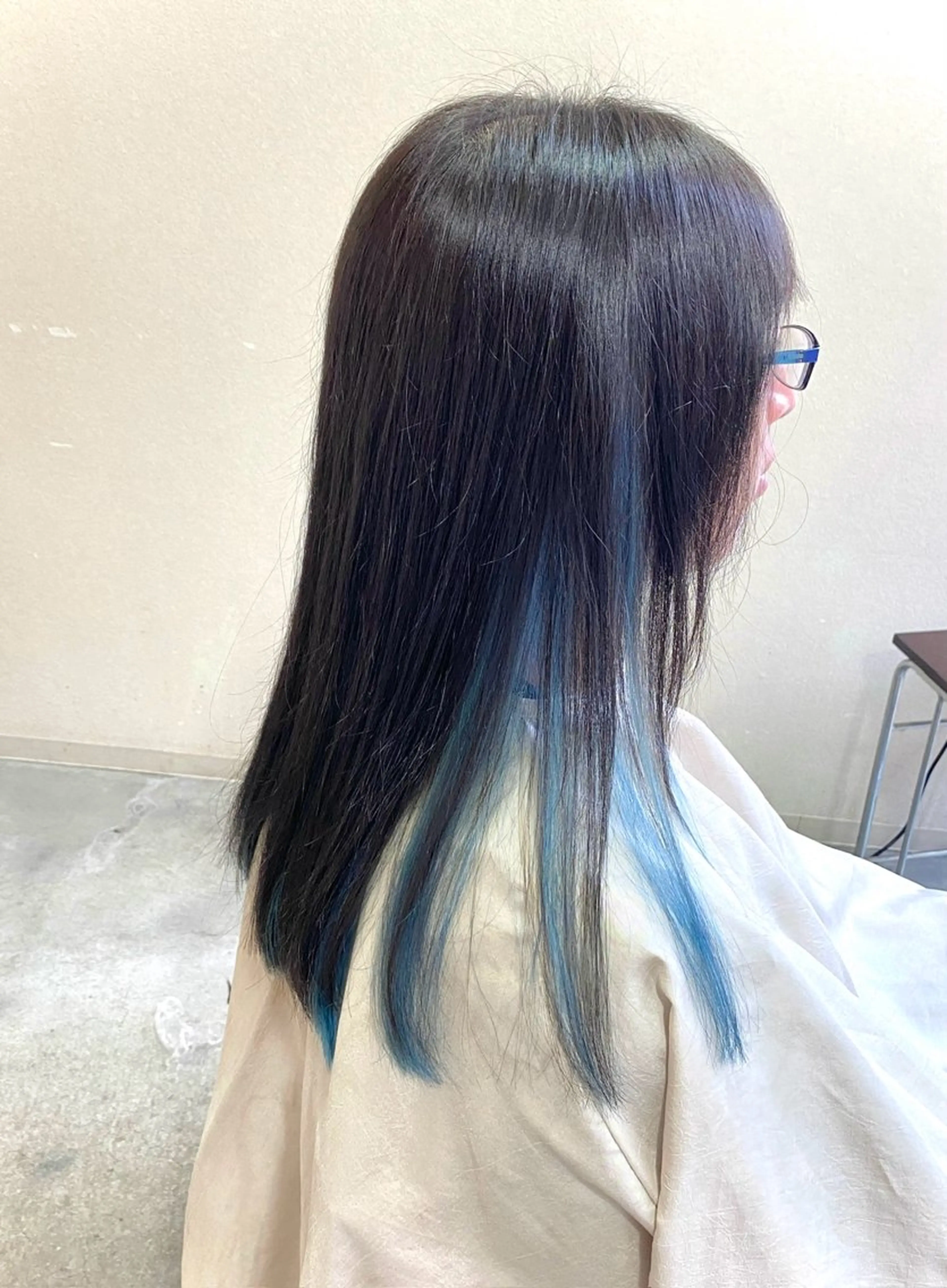 ロング カット ヘアカラー トリートメント 酸性ストレート/ブリ ーチなしWカラー河本のヘアスタイル