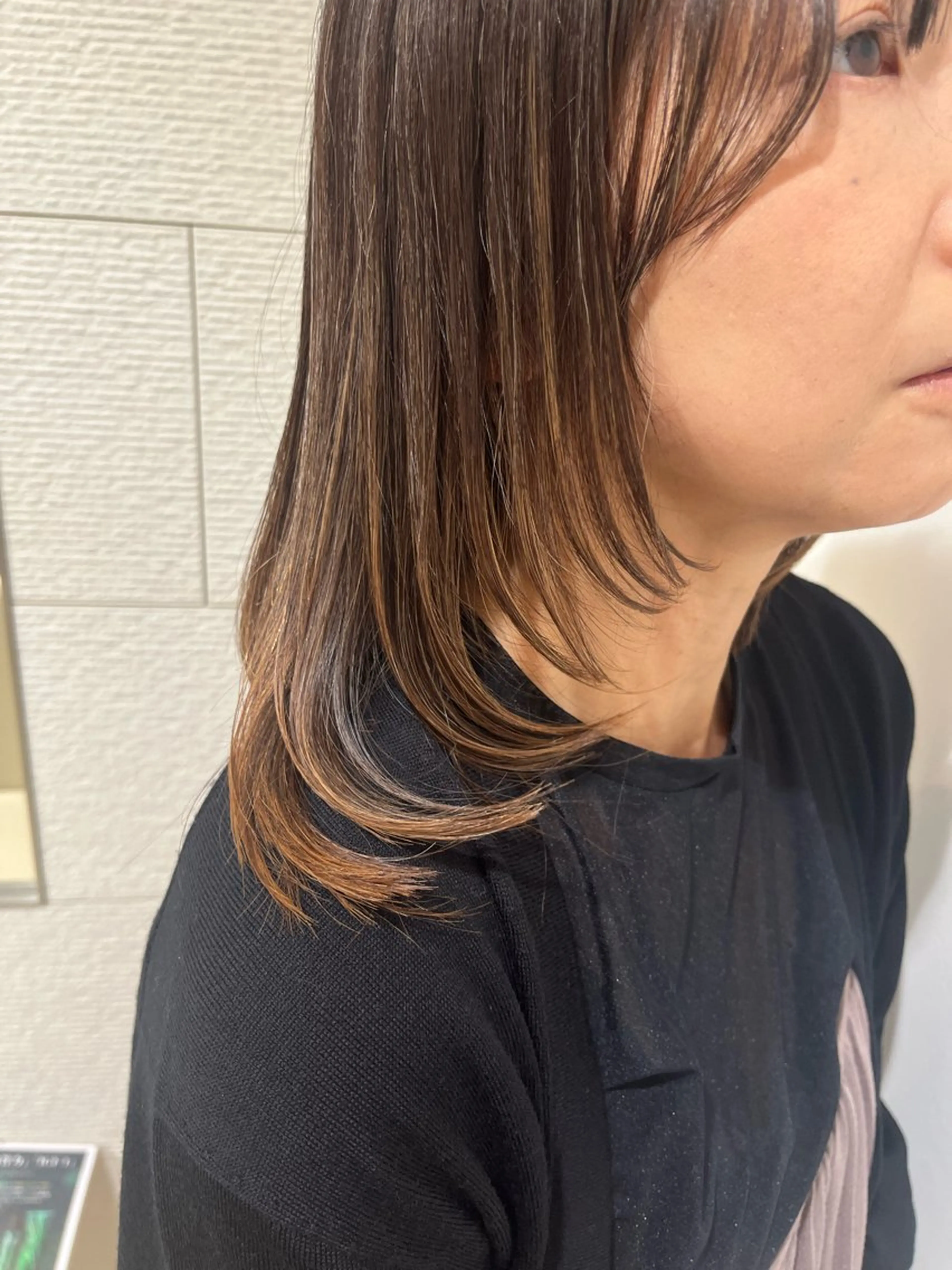 セミロング 顔まわりレイヤー 顔周りカット レイヤーカット かすみ  ︎︎のヘアスタイル