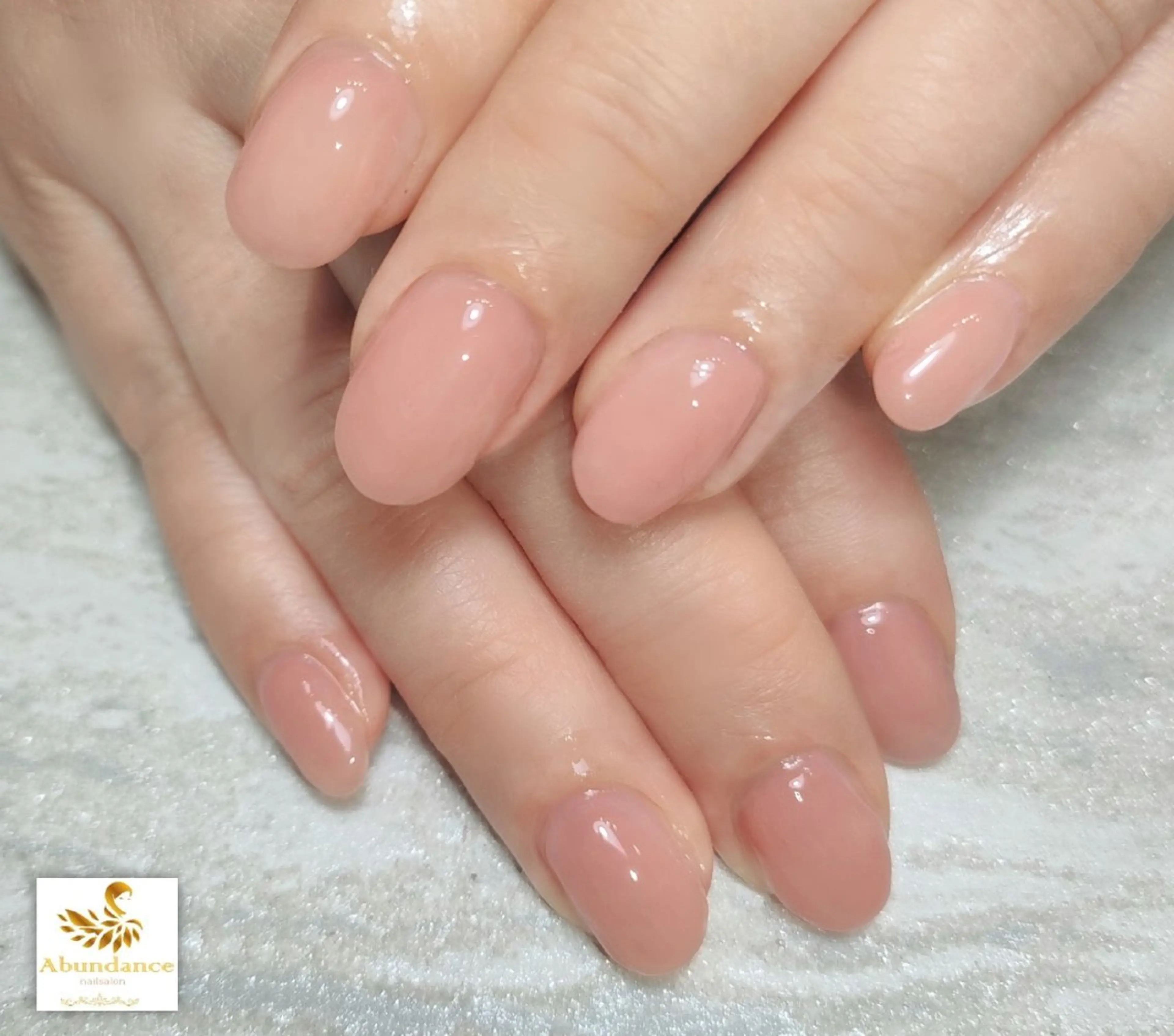 ネイル オフィスネイル ハンドネイル 完全予約制個室サロン Abundancesのネイルデザイン