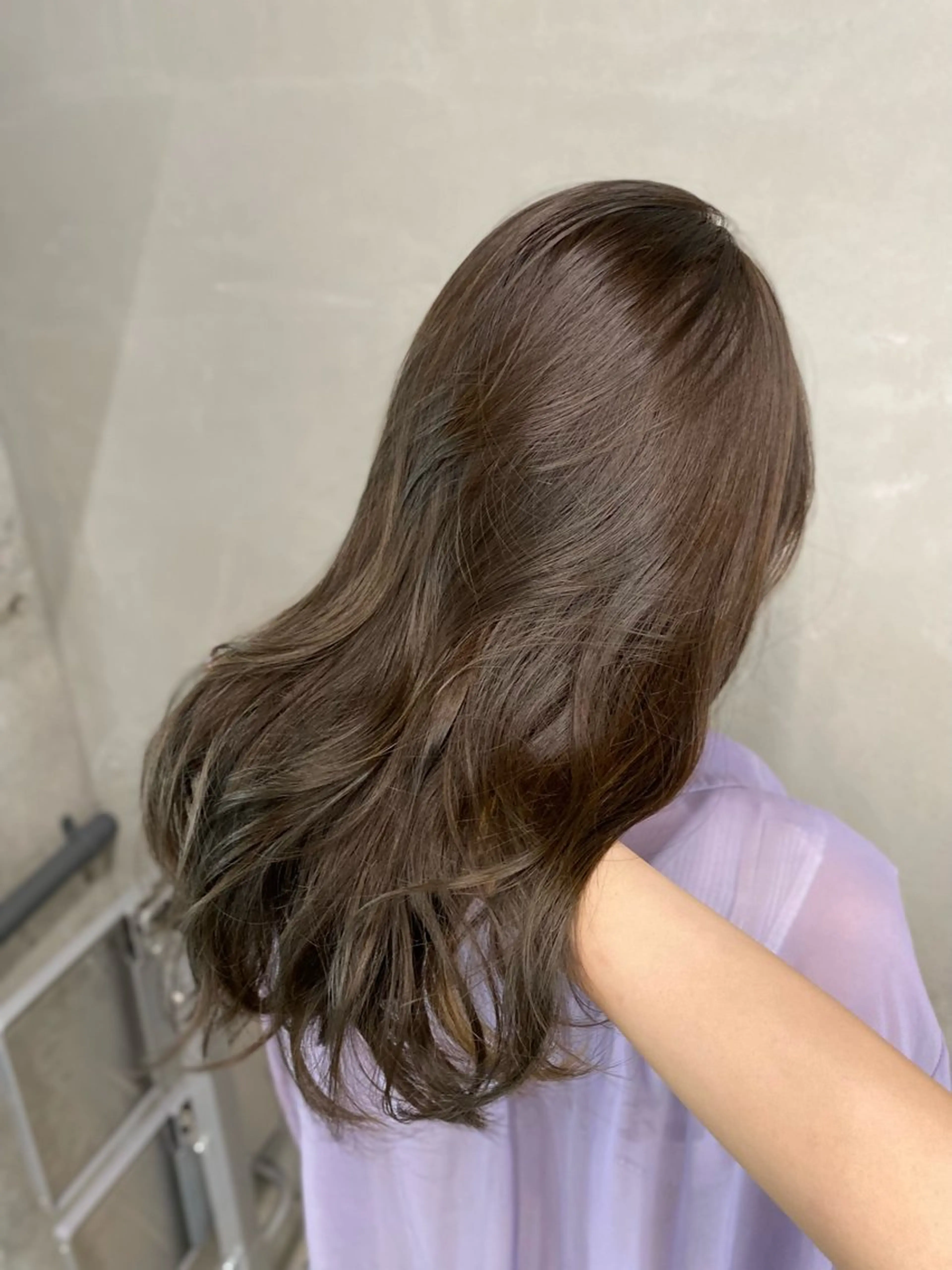 セミロング カラー ベージュカラー オリーブベージュ 顔周りカット 韓国風ヘア レイヤーカット カット ヘアカラー トリートメント レイヤー/柔色 カラー/SAkiのヘアスタイル