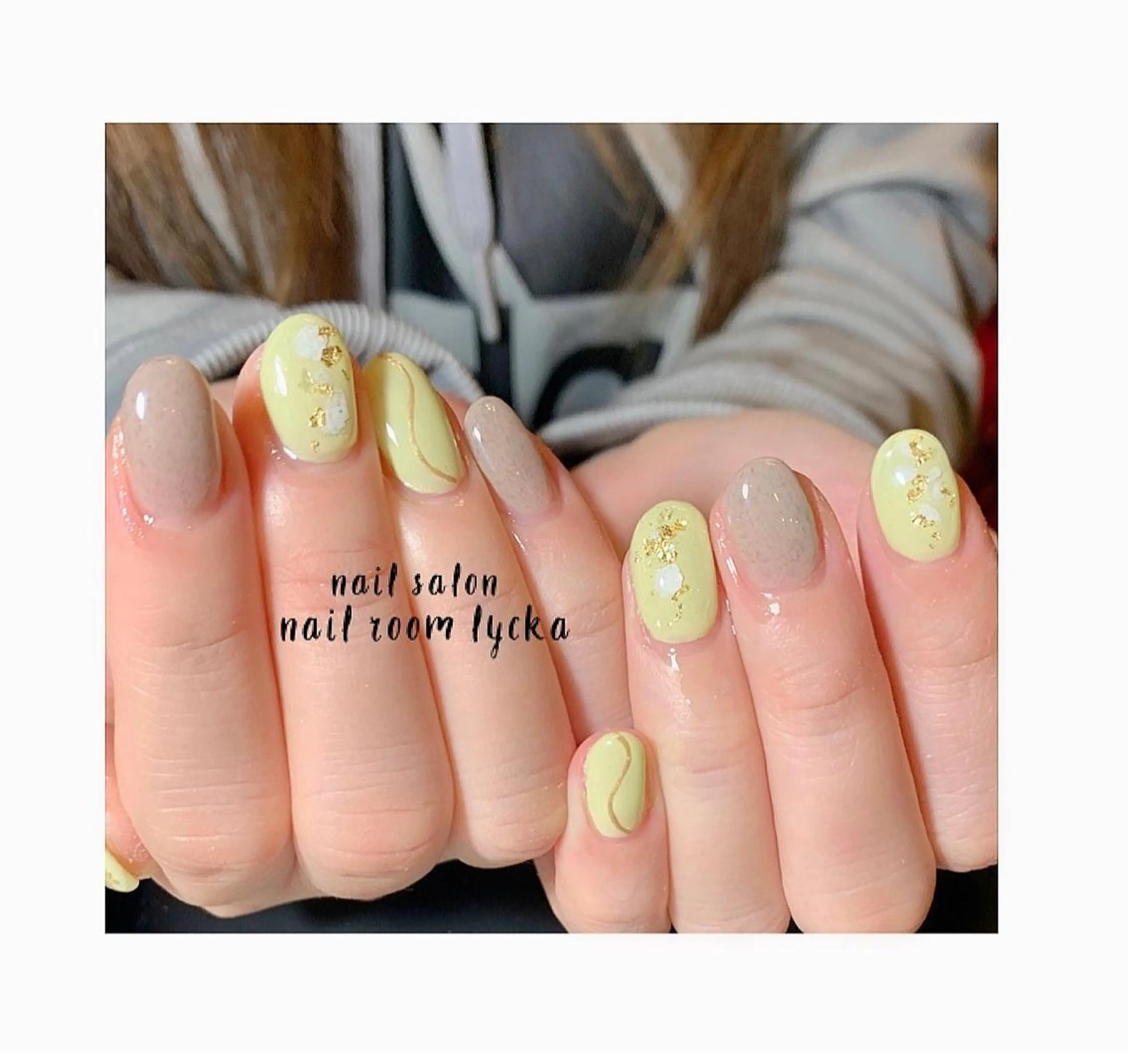 ネイル ジェルネイル ミラーネイル ニュアンスネイル パラジェル 春ネイル ﾈｲﾙﾙｰﾑﾘｯｶ 𝐦𝐚𝐲𝐮のネイルデザイン