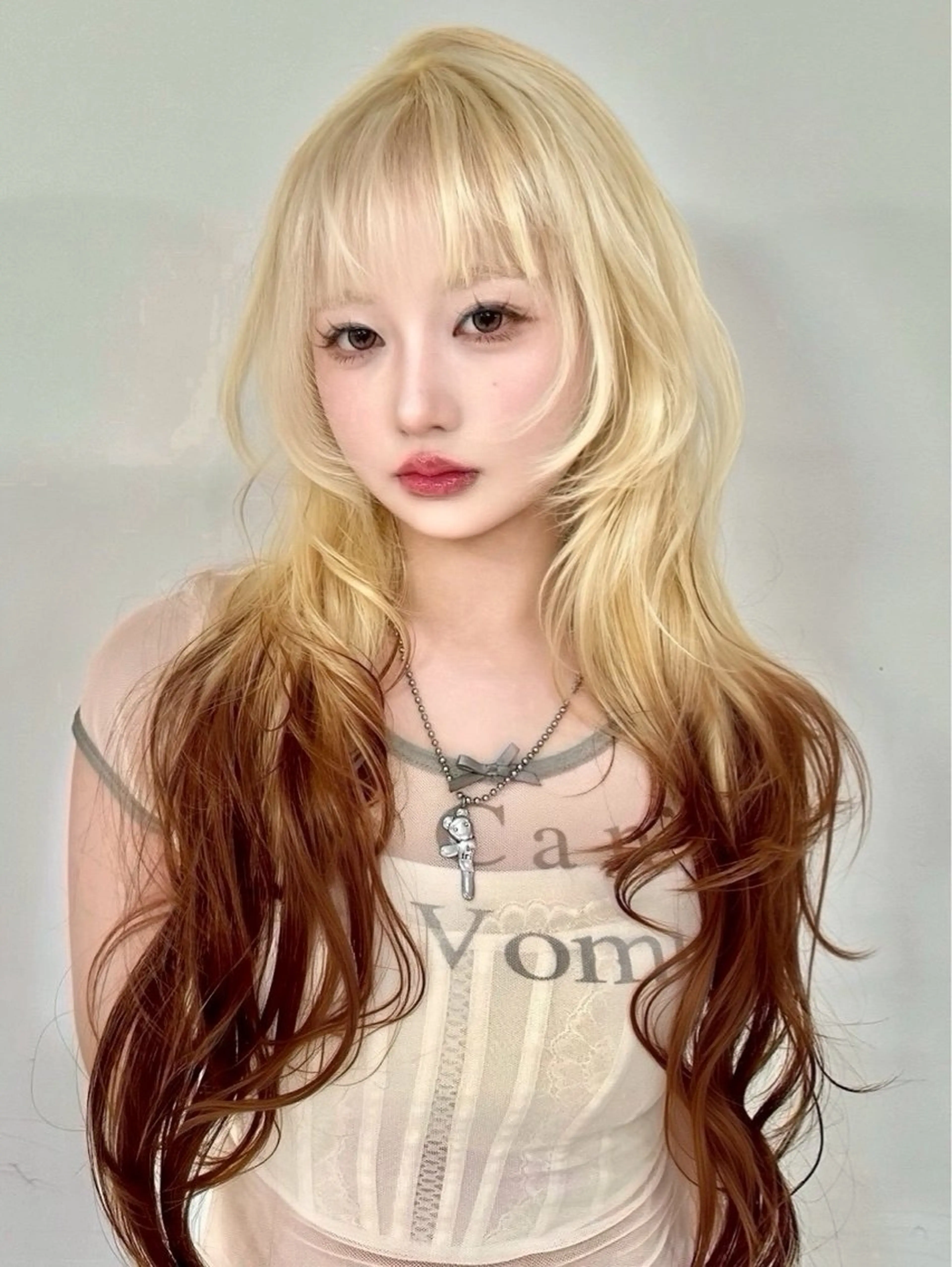 ロング カラー ヘアカラー Iris hina🎀のヘアスタイル