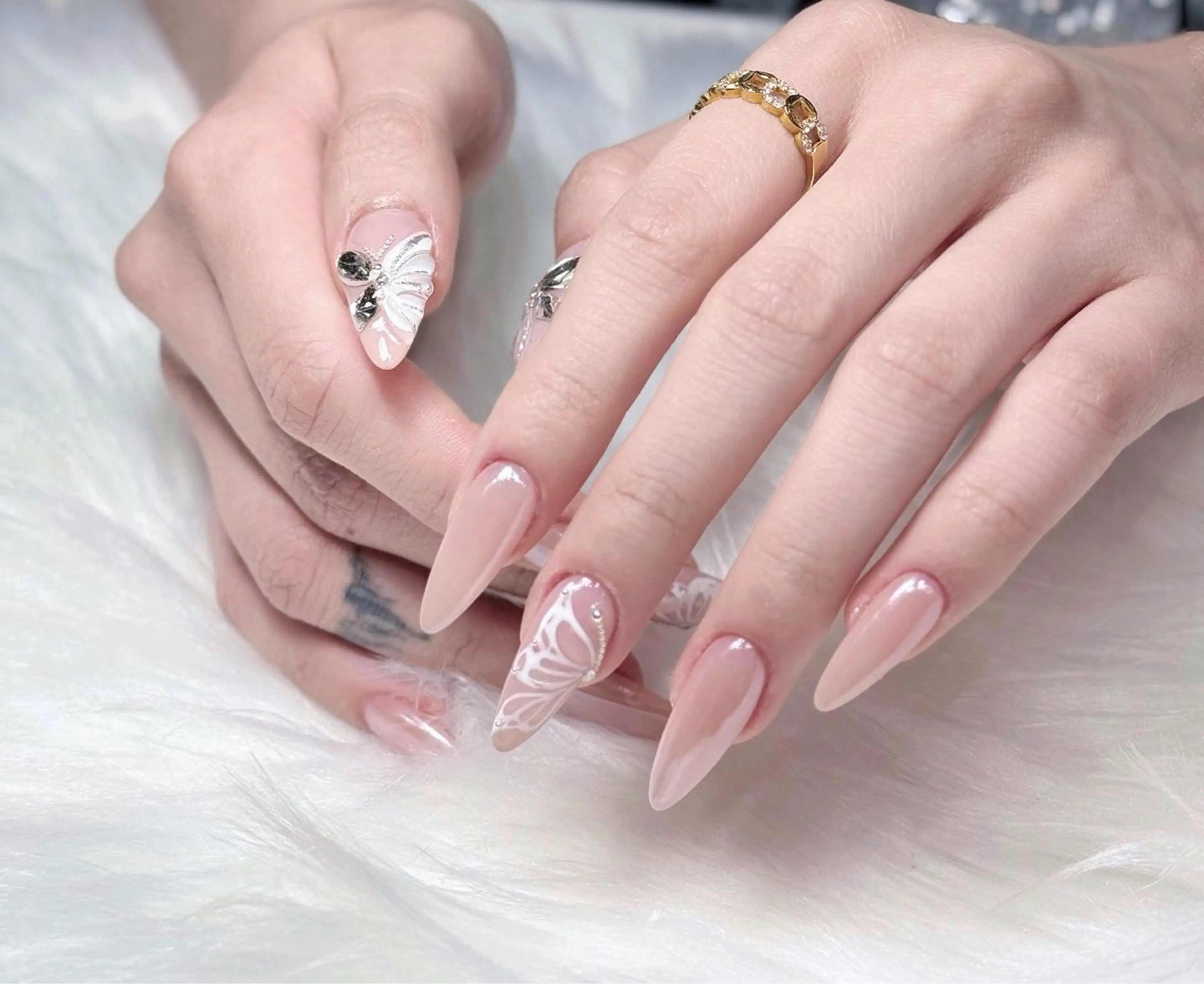 ネイル オーロラネイル チークネイル フットネイル フレンチネイル ジェルネイル Nichi Nailsのネイルデザイン