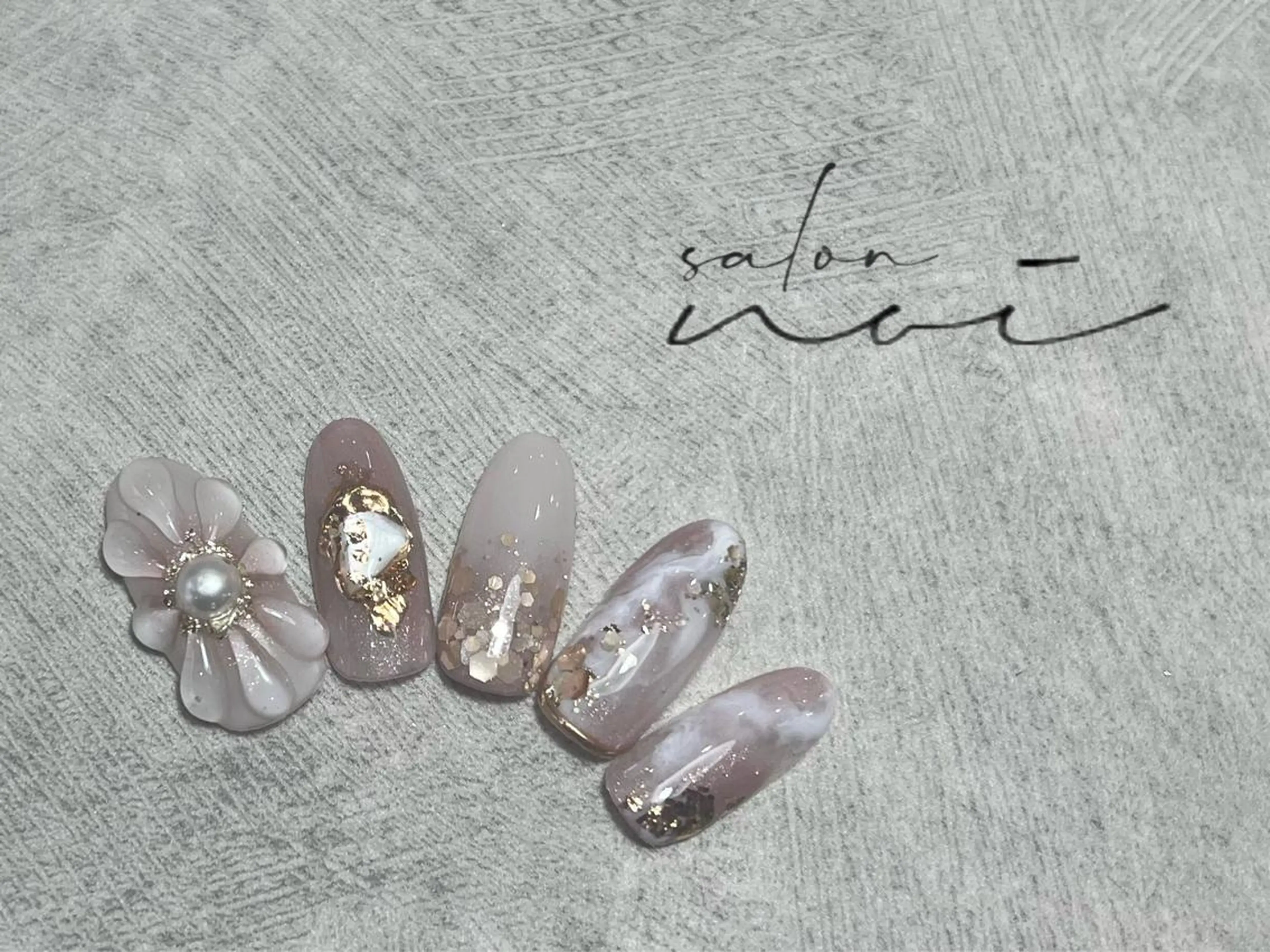 ネイル ハンドネイル salon noiのネイルデザイン