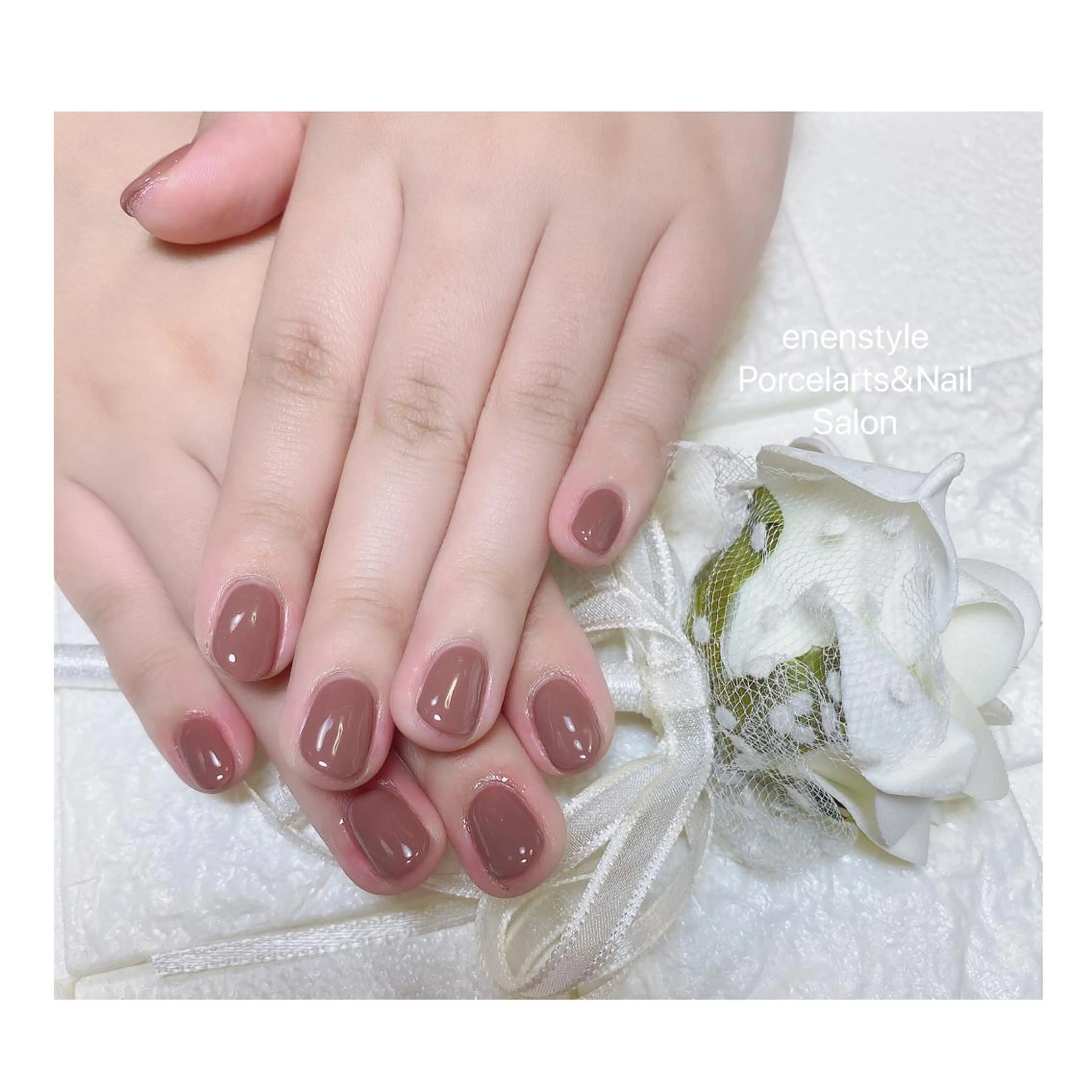 ショート ネイル 👑enen style👑のネイルデザイン