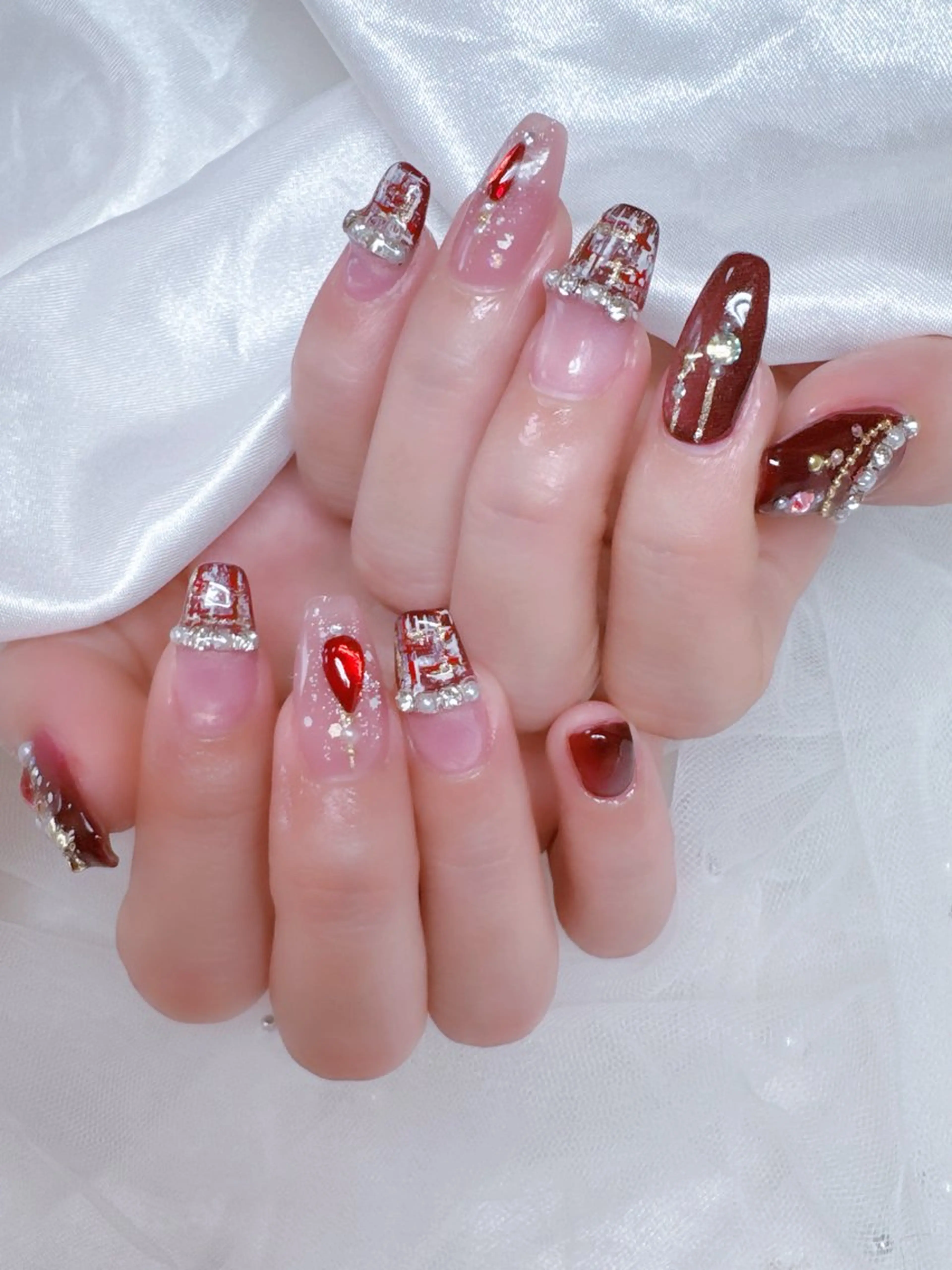 ネイル 高島 夏海のネイルデザイン