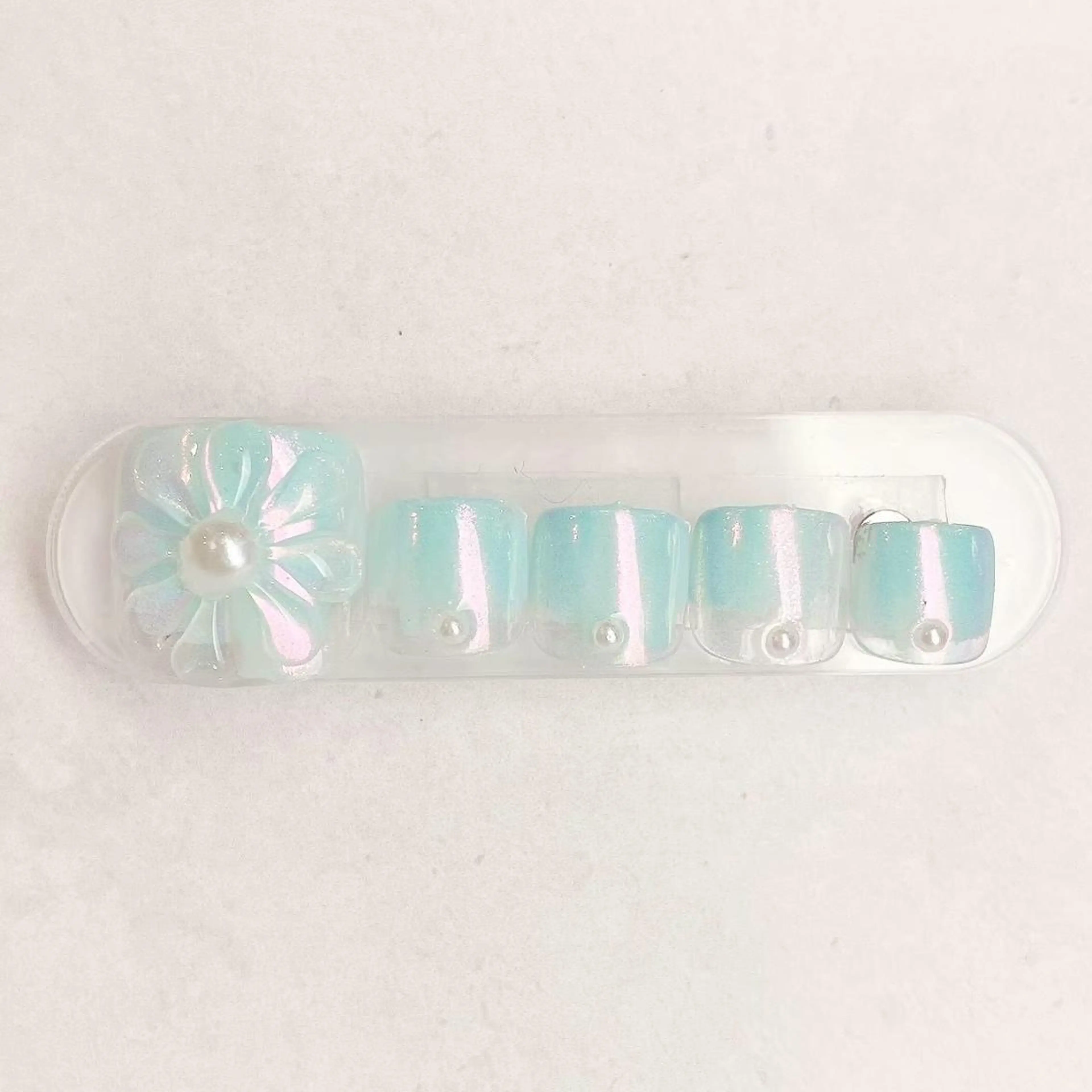 ネイル 丹羽 絵梨花のネイルデザイン