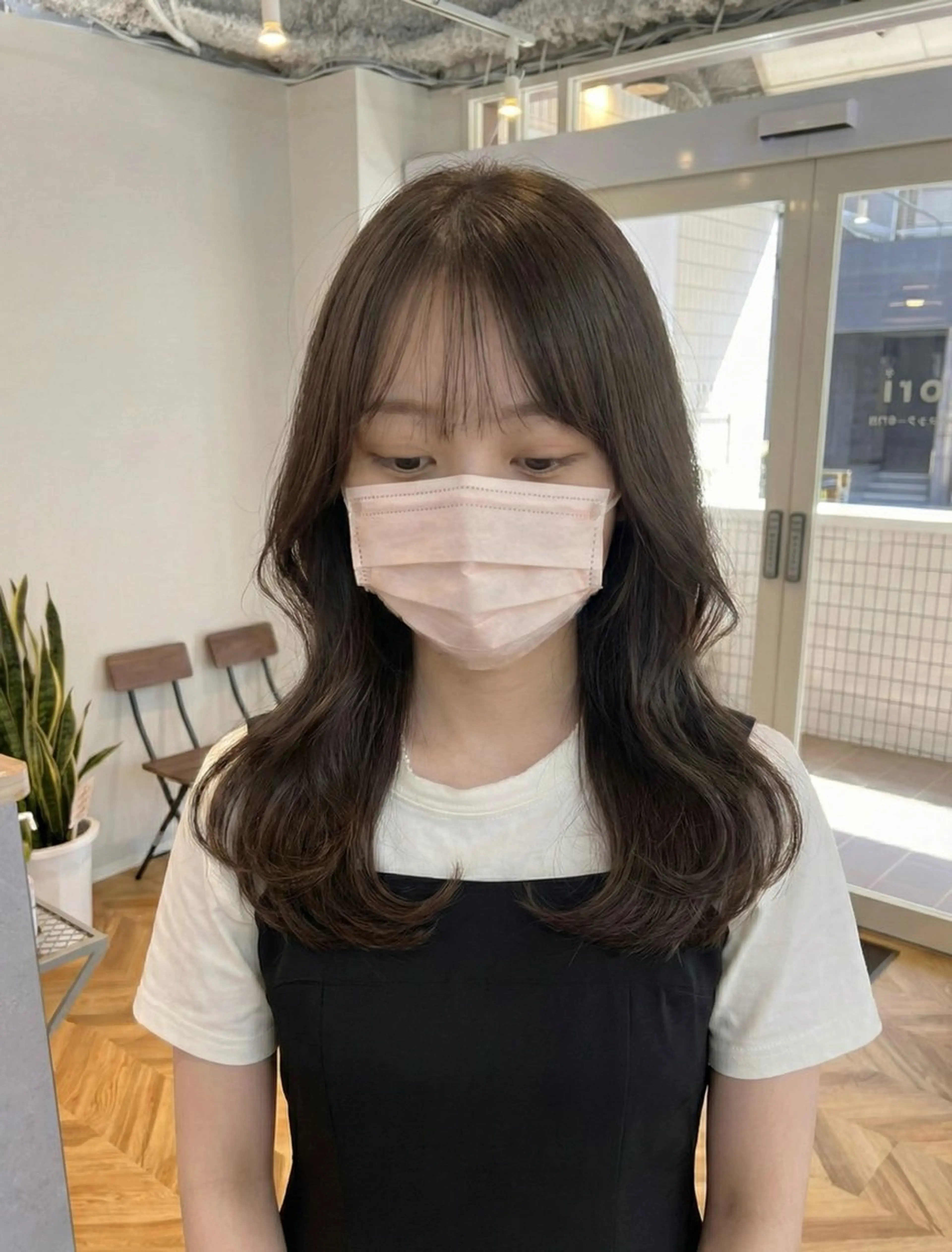 ミディアム カラー カット ヘアカラー トリートメント VIE.ORNER土気あすみが丘店所属・口コミ140件超え 💬☘️笹岡航太のヘアスタイル