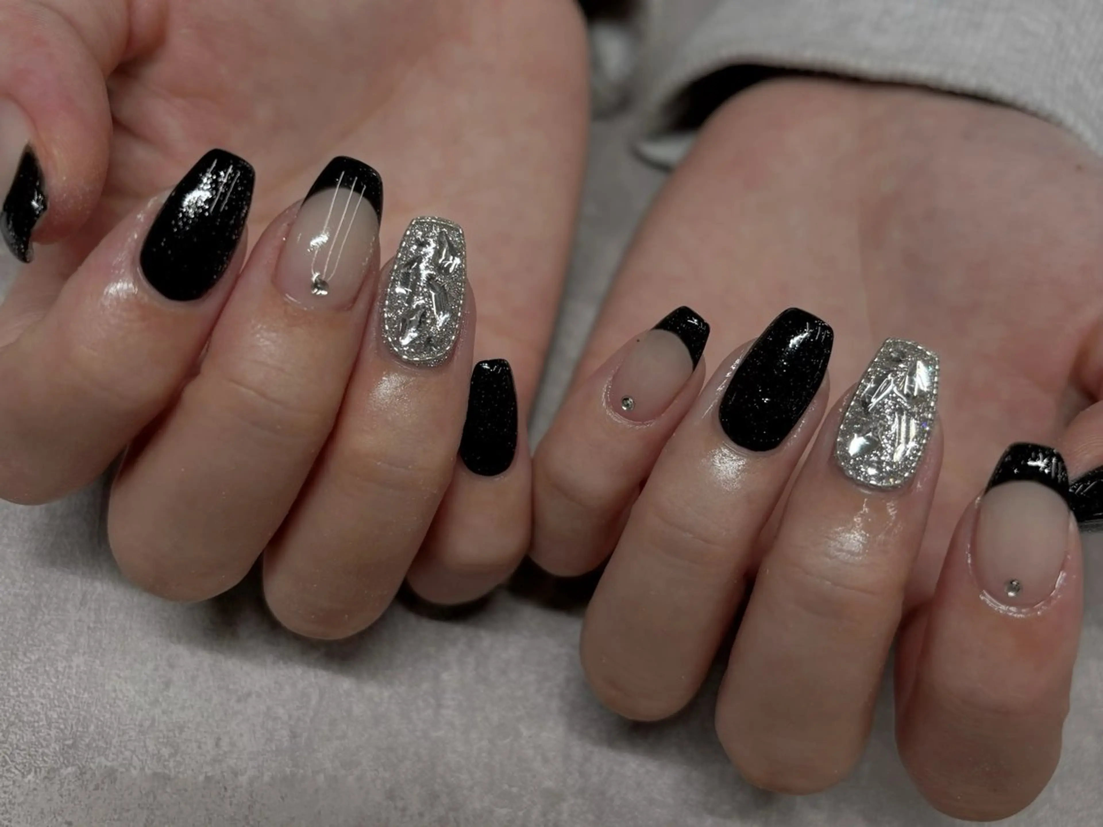 ネイル ハンドネイル Daywithout Anythingのネイルデザイン