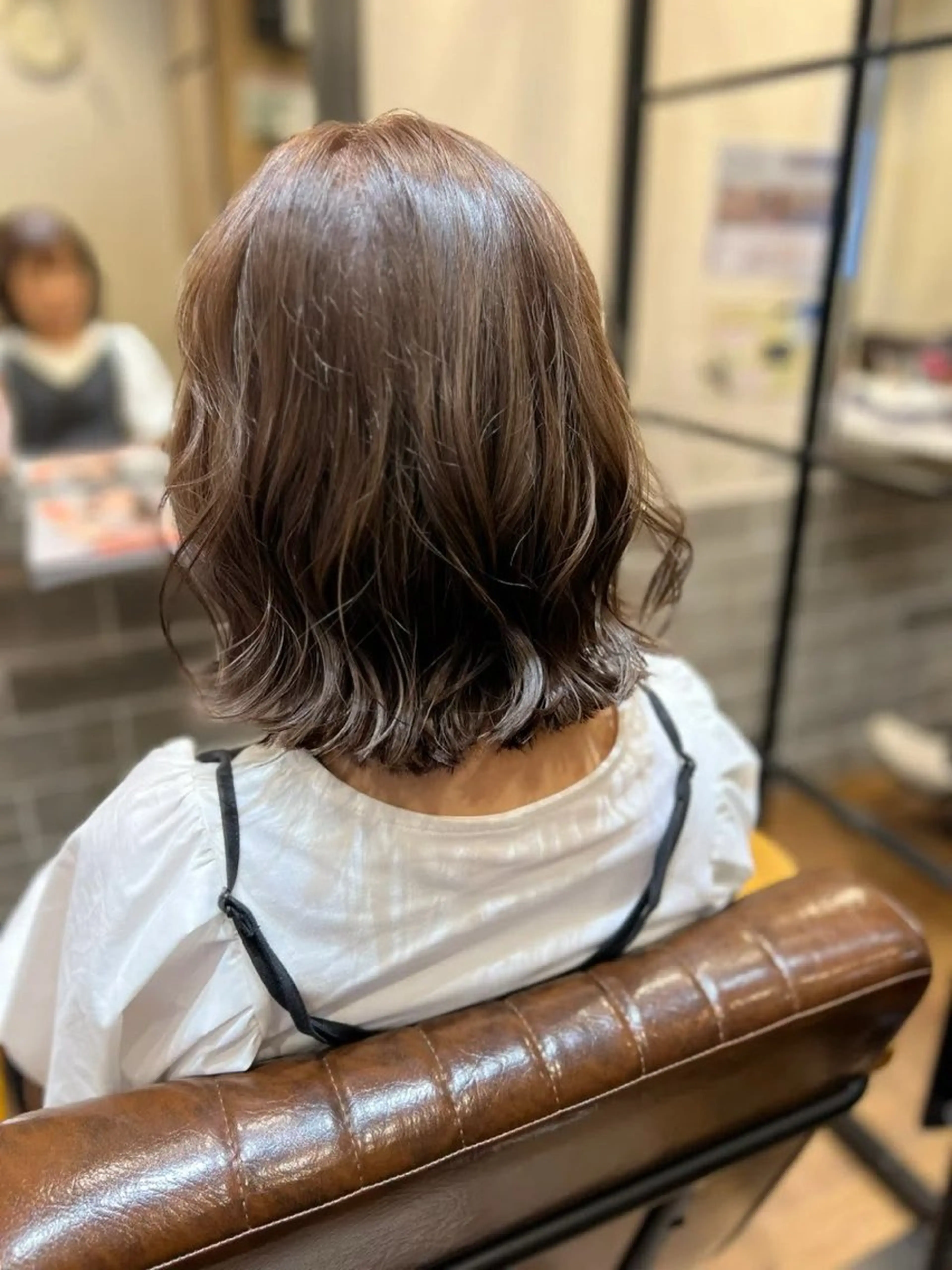 カラー ベージュカラー 透明感カラー イルミナカラー aisle所属・はしもと しおんのヘアスタイル