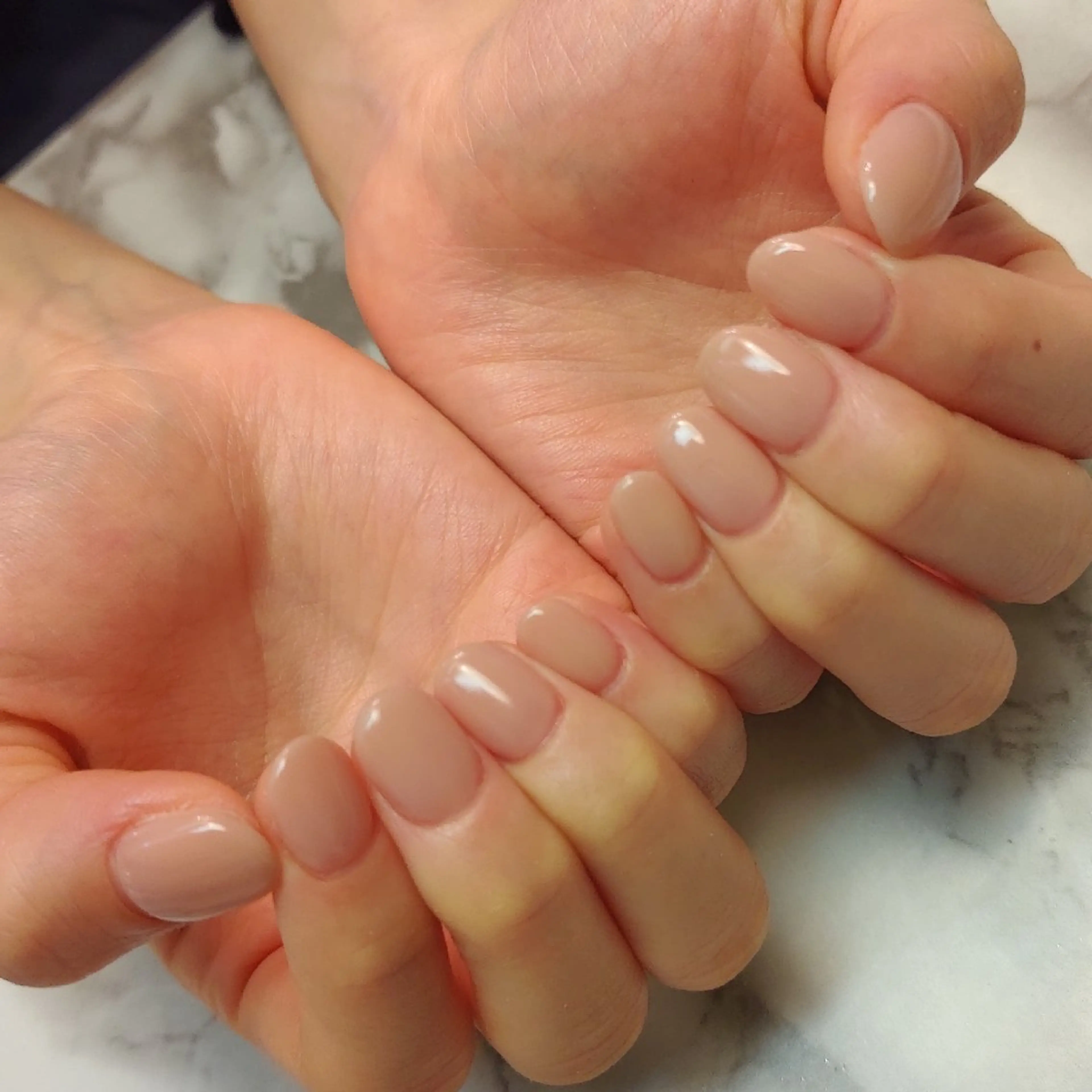 ネイル ワンカラーネイル ジェヌインネイル 河内のネイルデザイン