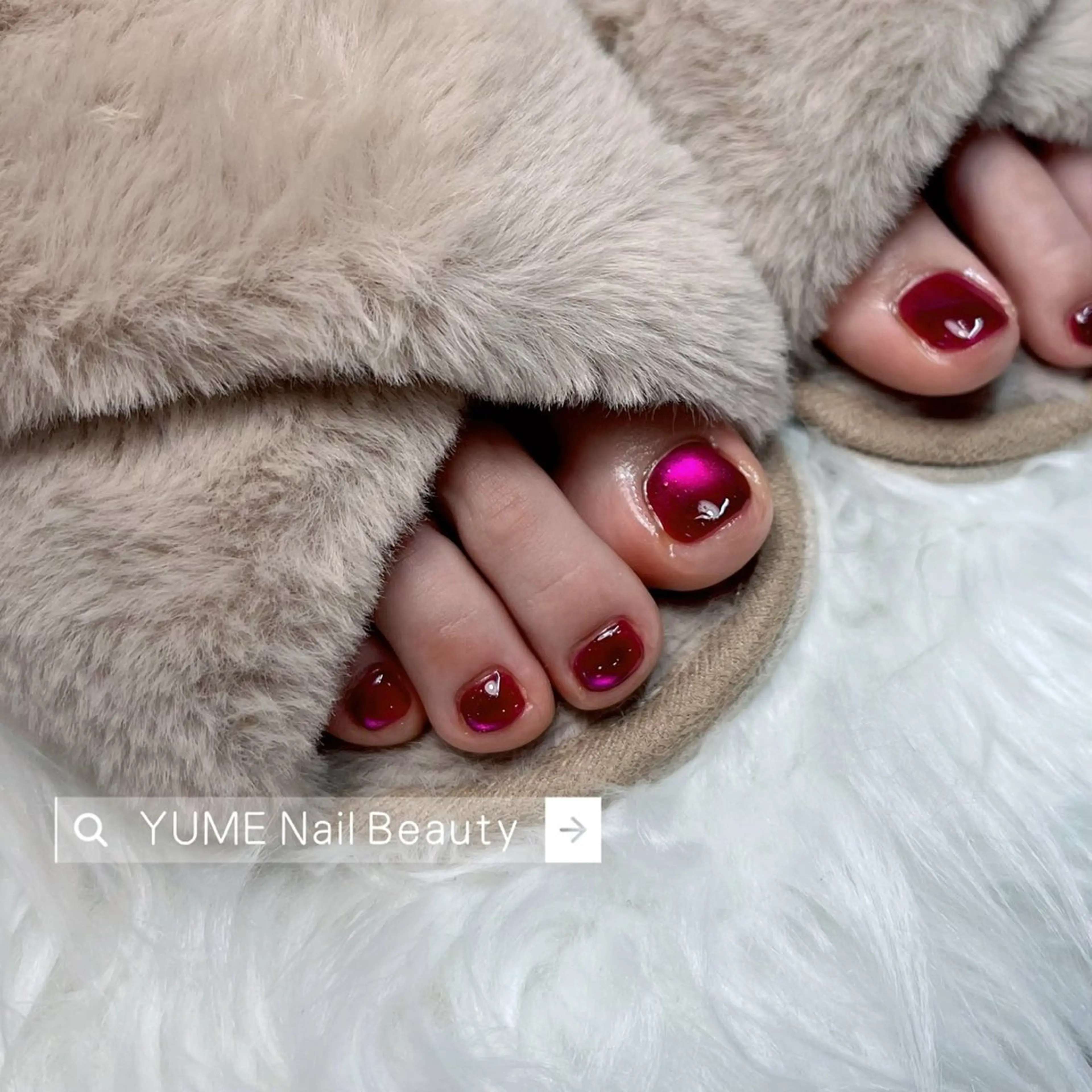 ミディアム フットネイル ガー NAILのネイルデザイン