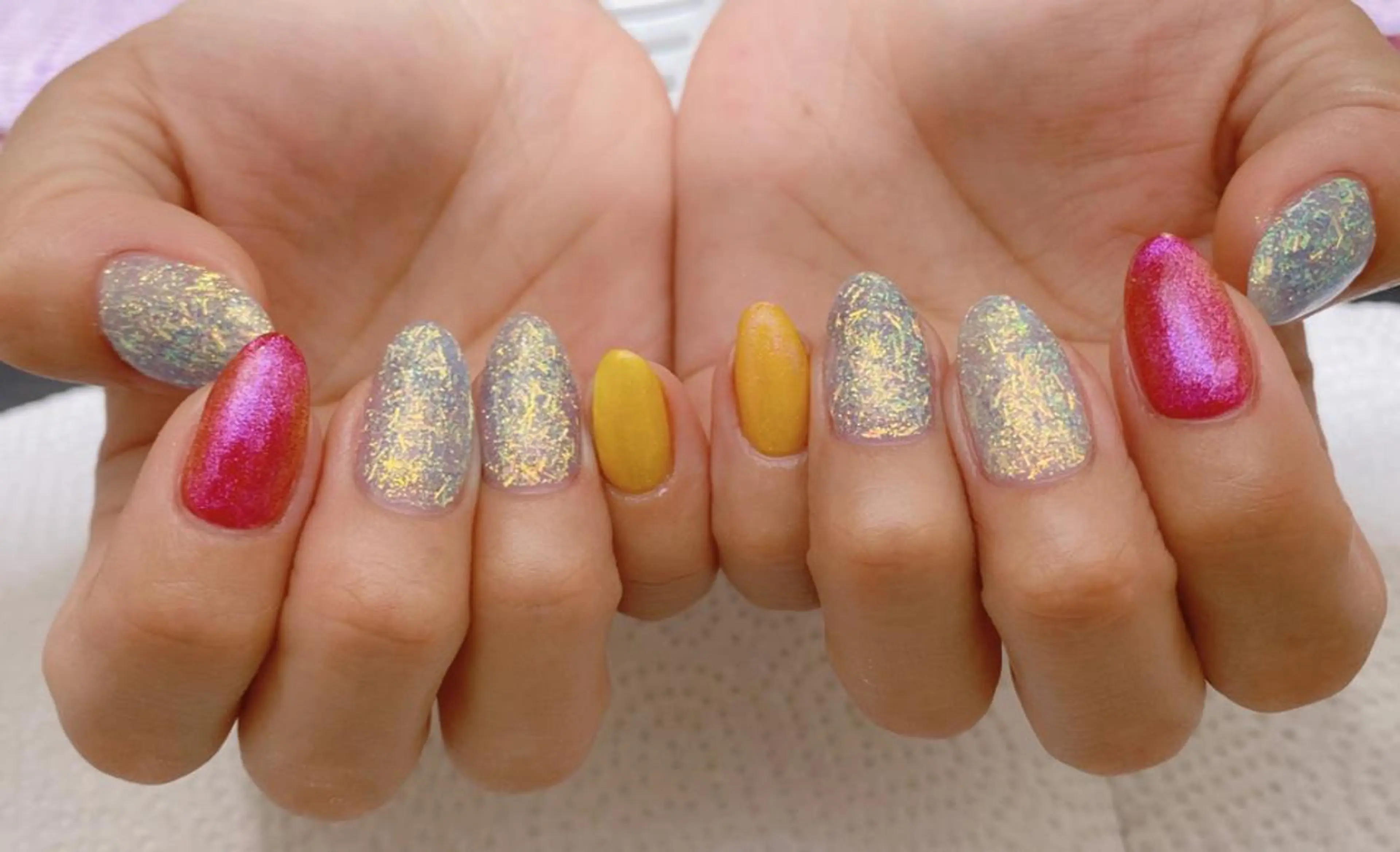 ネイル オーロラネイル ラメ(グリッター) ハンドネイル ハンドケア u sのネイルデザイン