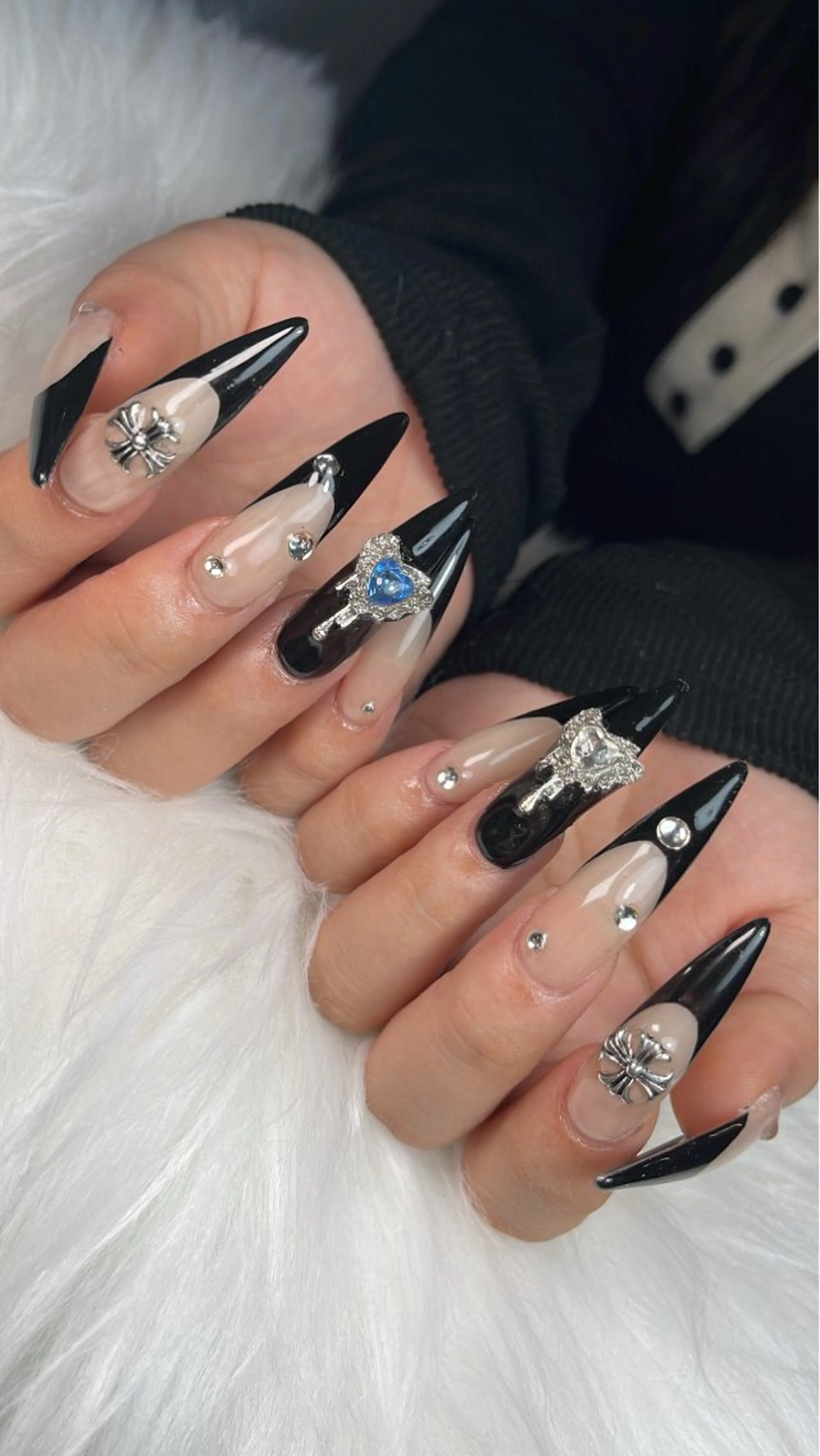 ネイル Nail Salon L'arc所属・☆Mèo ☆のネイルデザイン