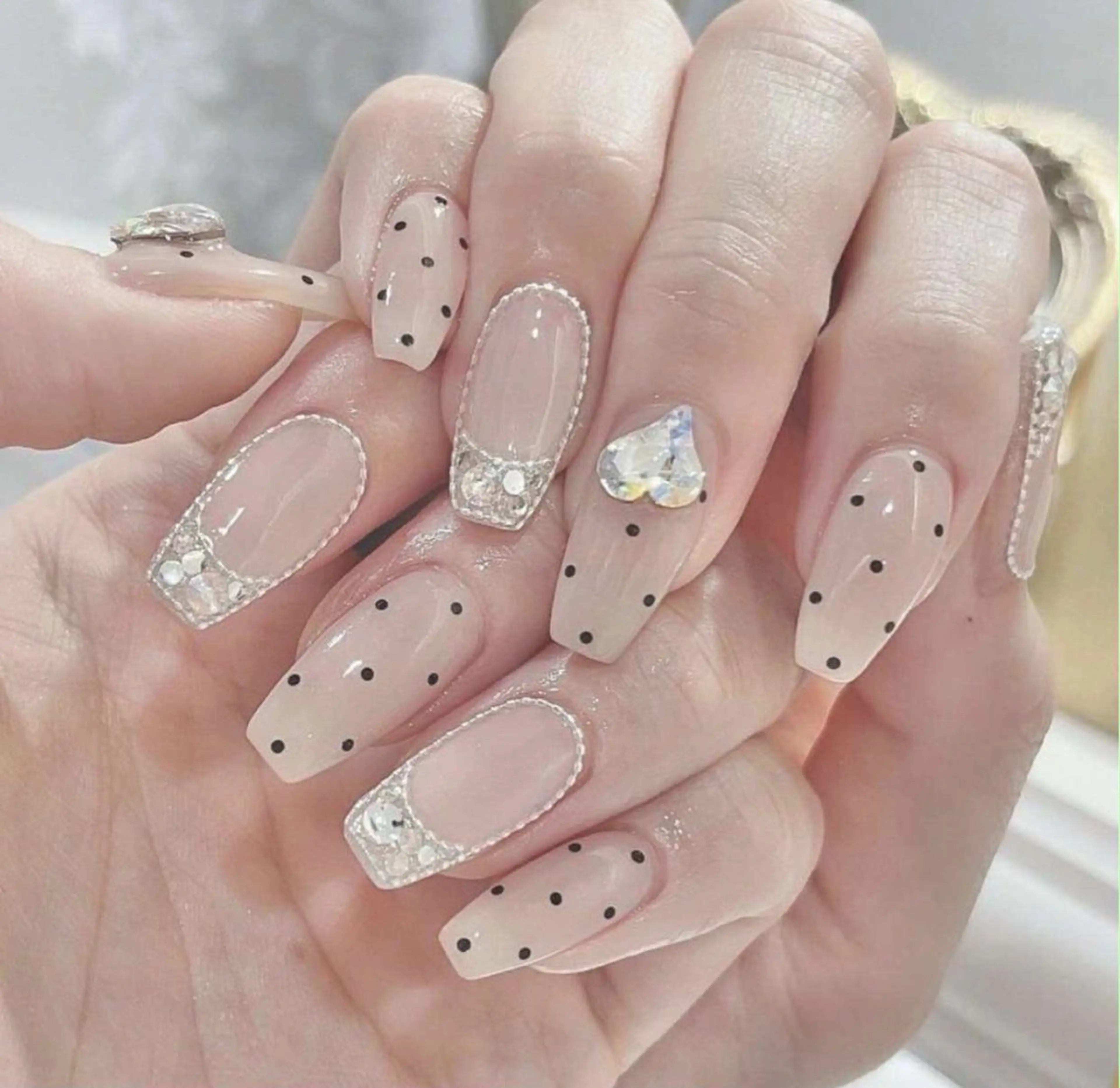 ネイル アートネイル 長さ出し ジェルネイル マグネットネイル ニュアンスネイル Kanao_ CloudyChanのネイルデザイン