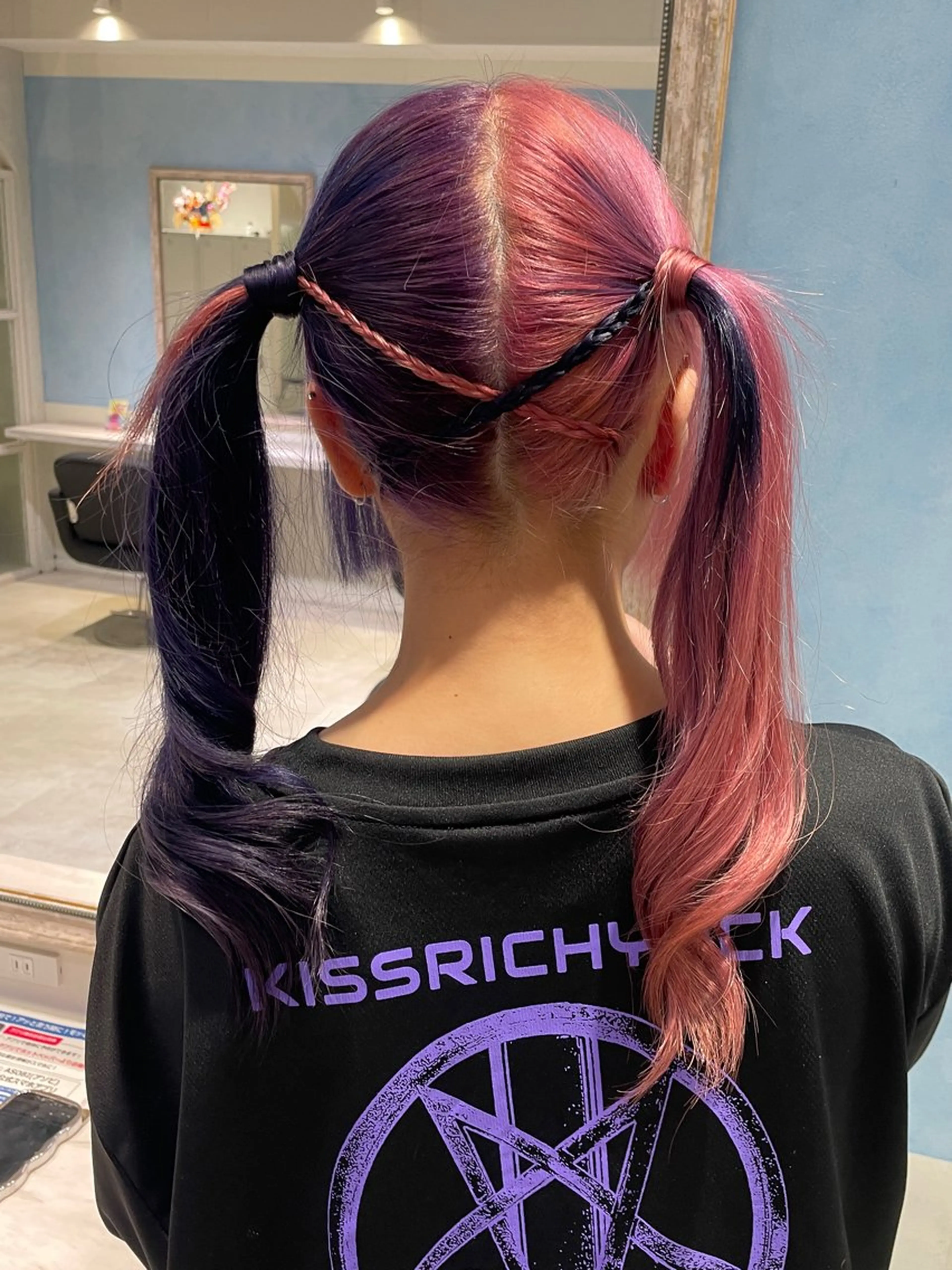 カラー ブリーチ デザインカラー ダブルカラー ハイトーンカラー ヘアカラー デザインカラー/ ヘアアレンジ/りりかのヘアスタイル