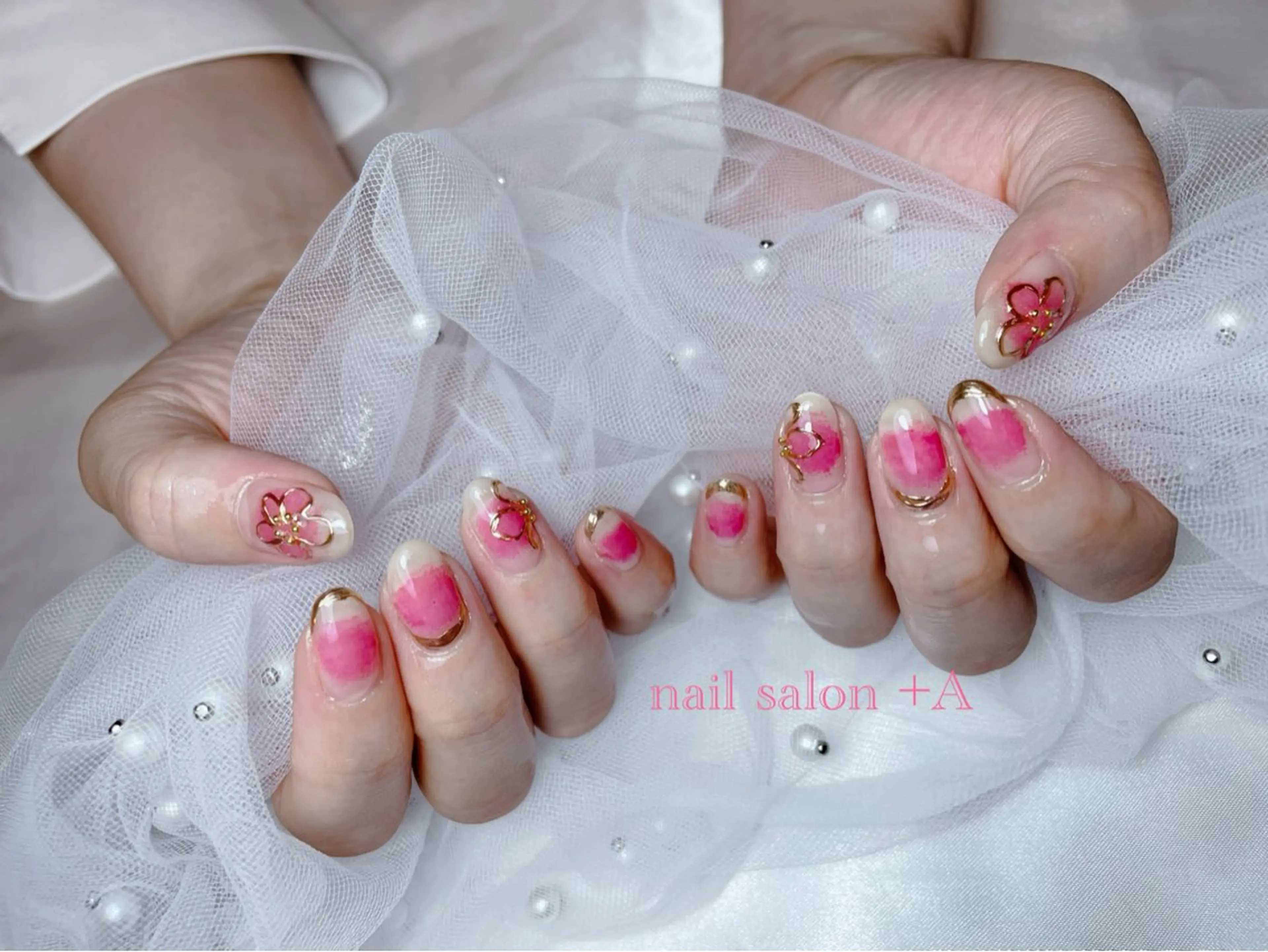 セミロング ハンドネイル Nail Salon +Aのネイルデザイン