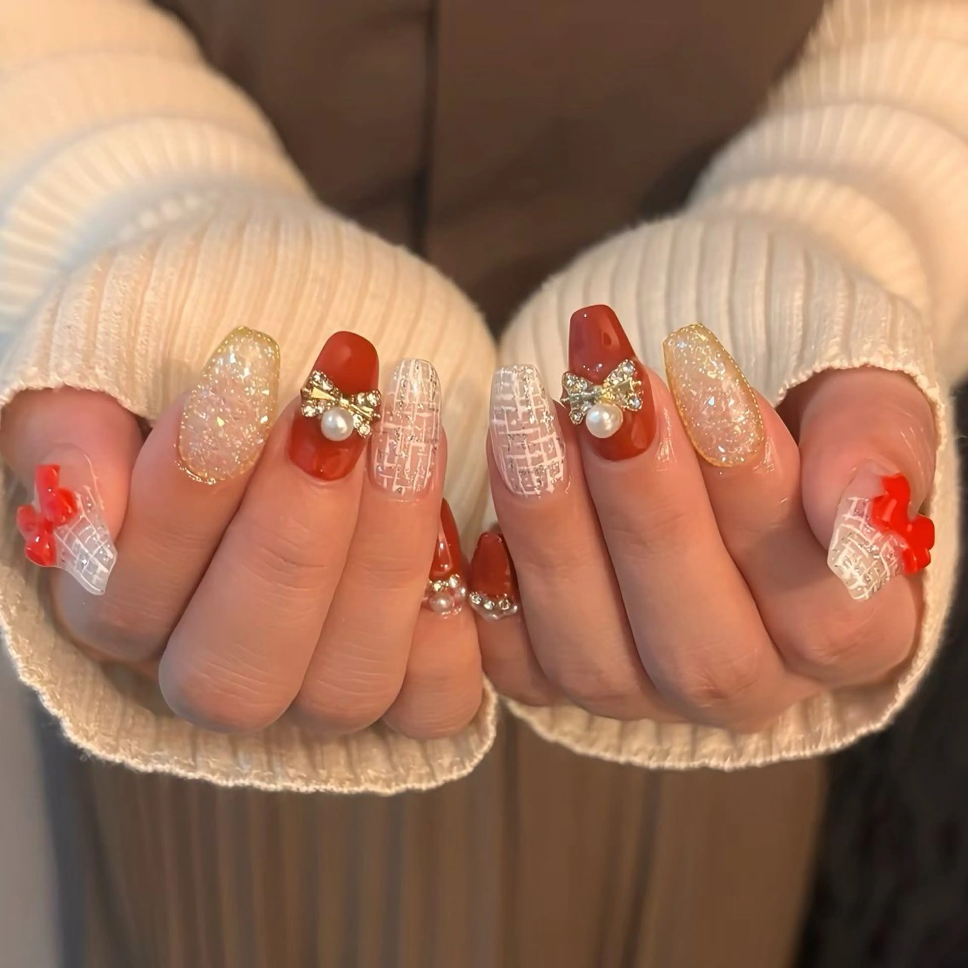 ネイル ジュエル.《ネイル》 モデル募集中のネイルデザイン