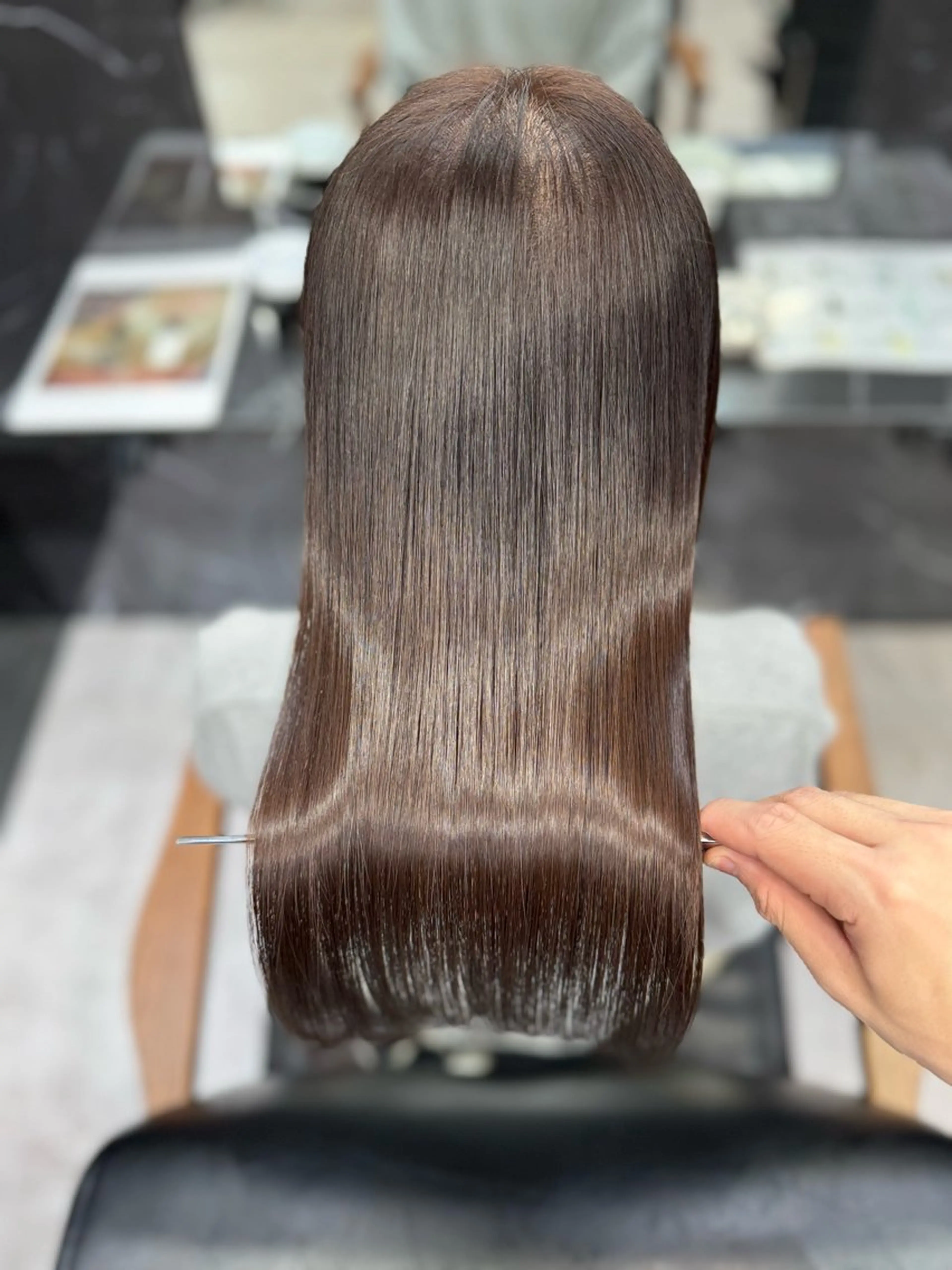 ロング LAGRECE所属・JIN|乾かしただけ 美髪矯正本格髪質改善のヘアスタイル