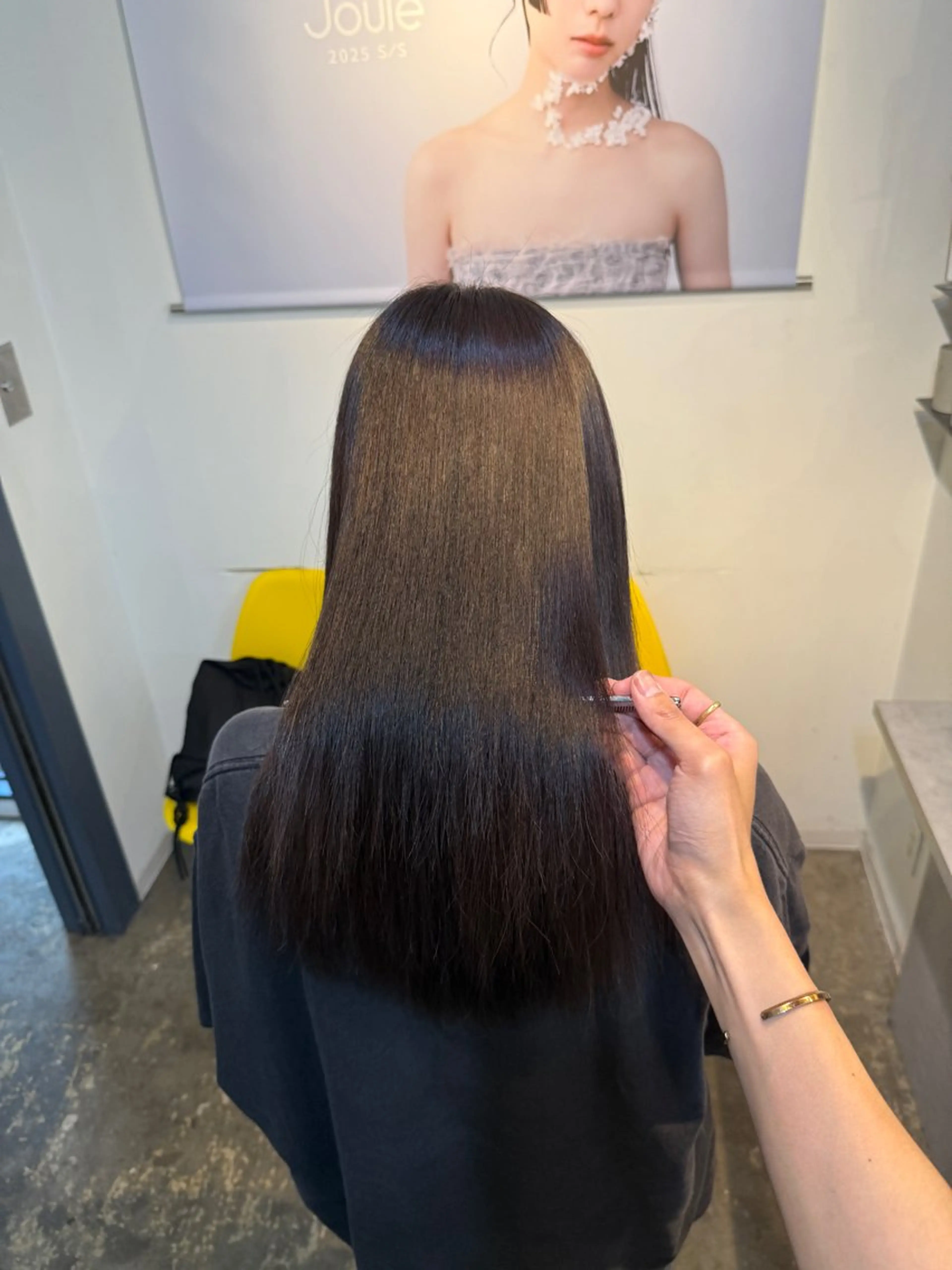 セミロング 縮毛矯正/レイヤー カット⭐️SHOTAのヘアスタイル