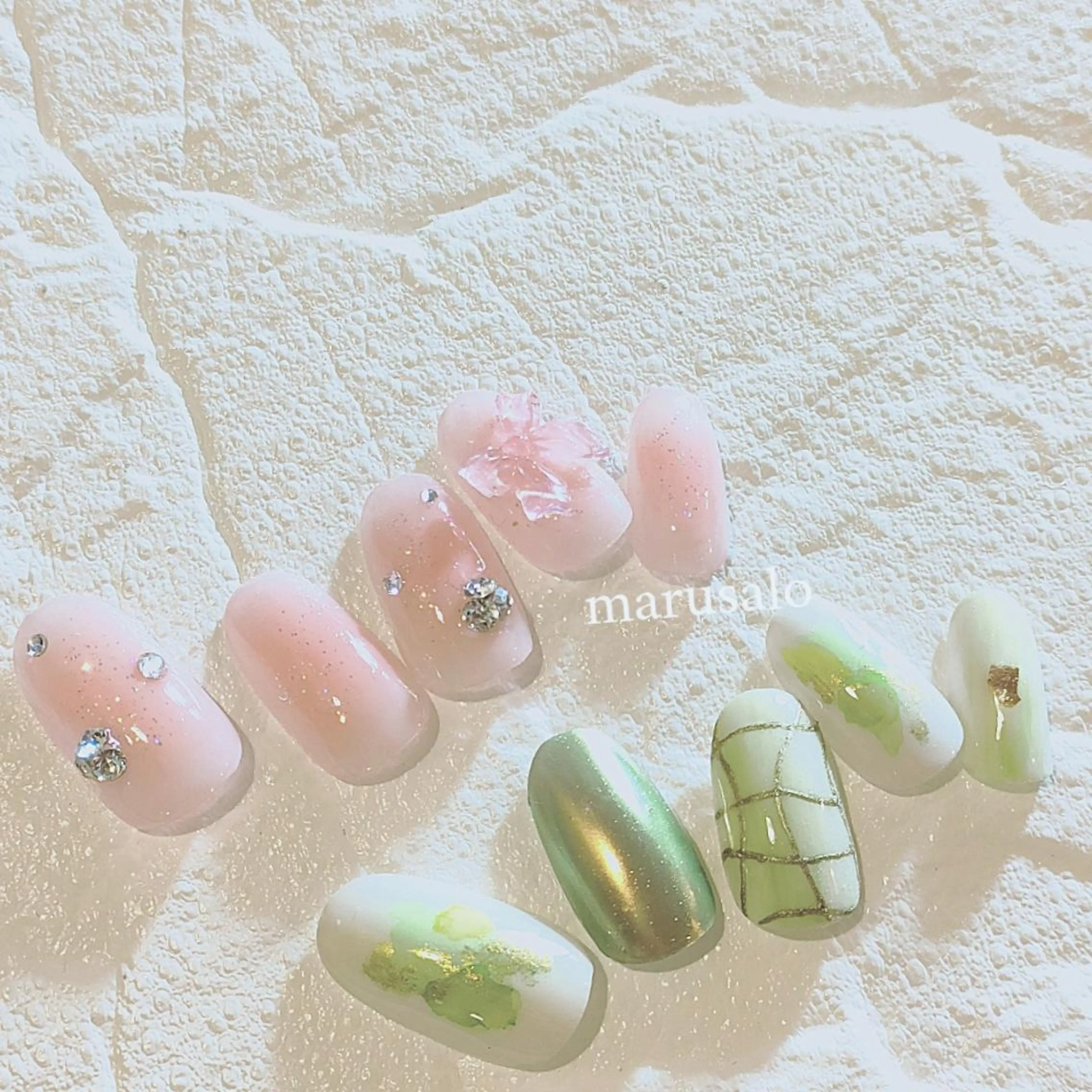 ネイル アートネイル チークネイル 韓国ネイル ニュアンスネイル リボン marusalo nailのネイルデザイン