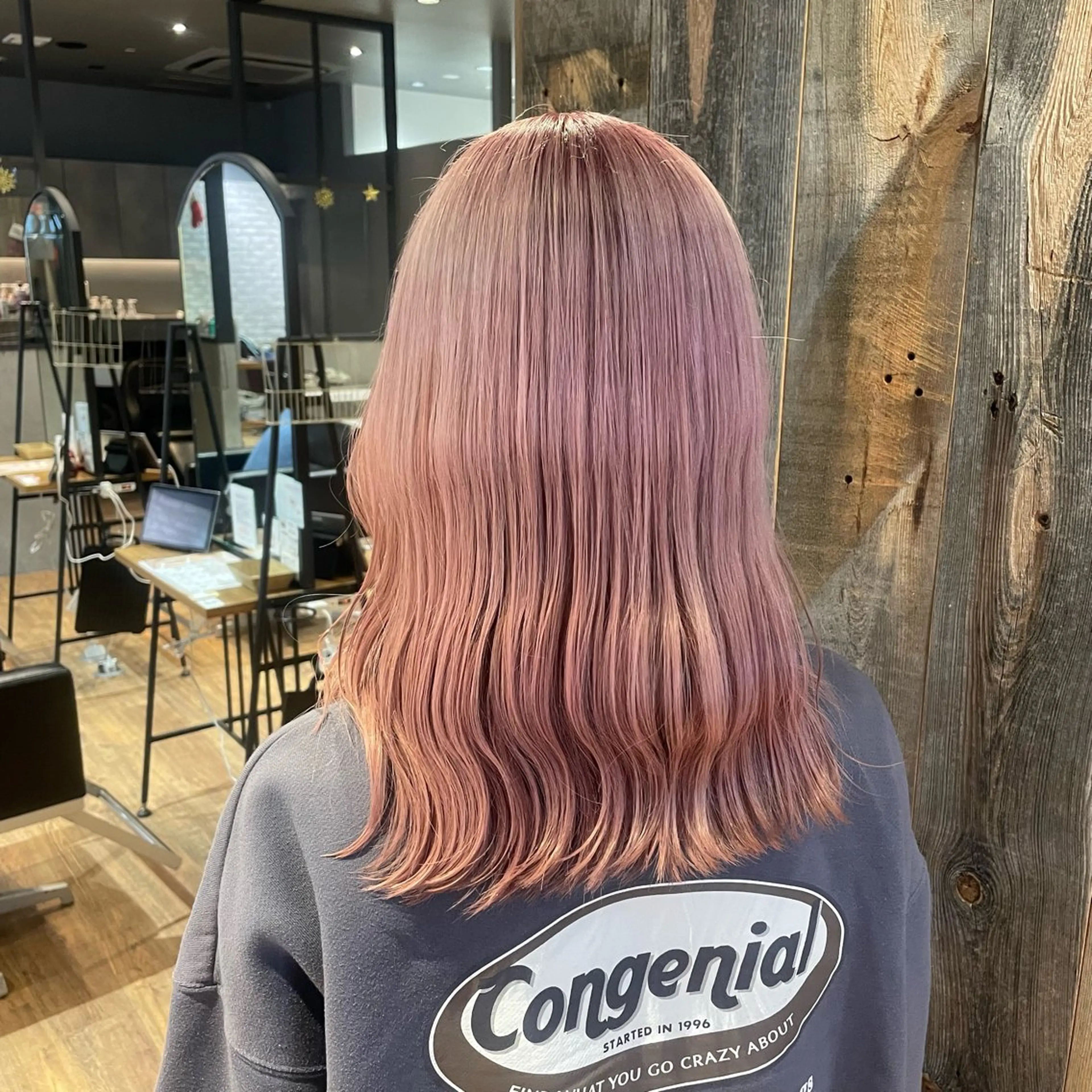 ロング カラー ヘアカラー トリートメント 中村 友香🧸 ブリーチ/艶髪カラーのヘアスタイル