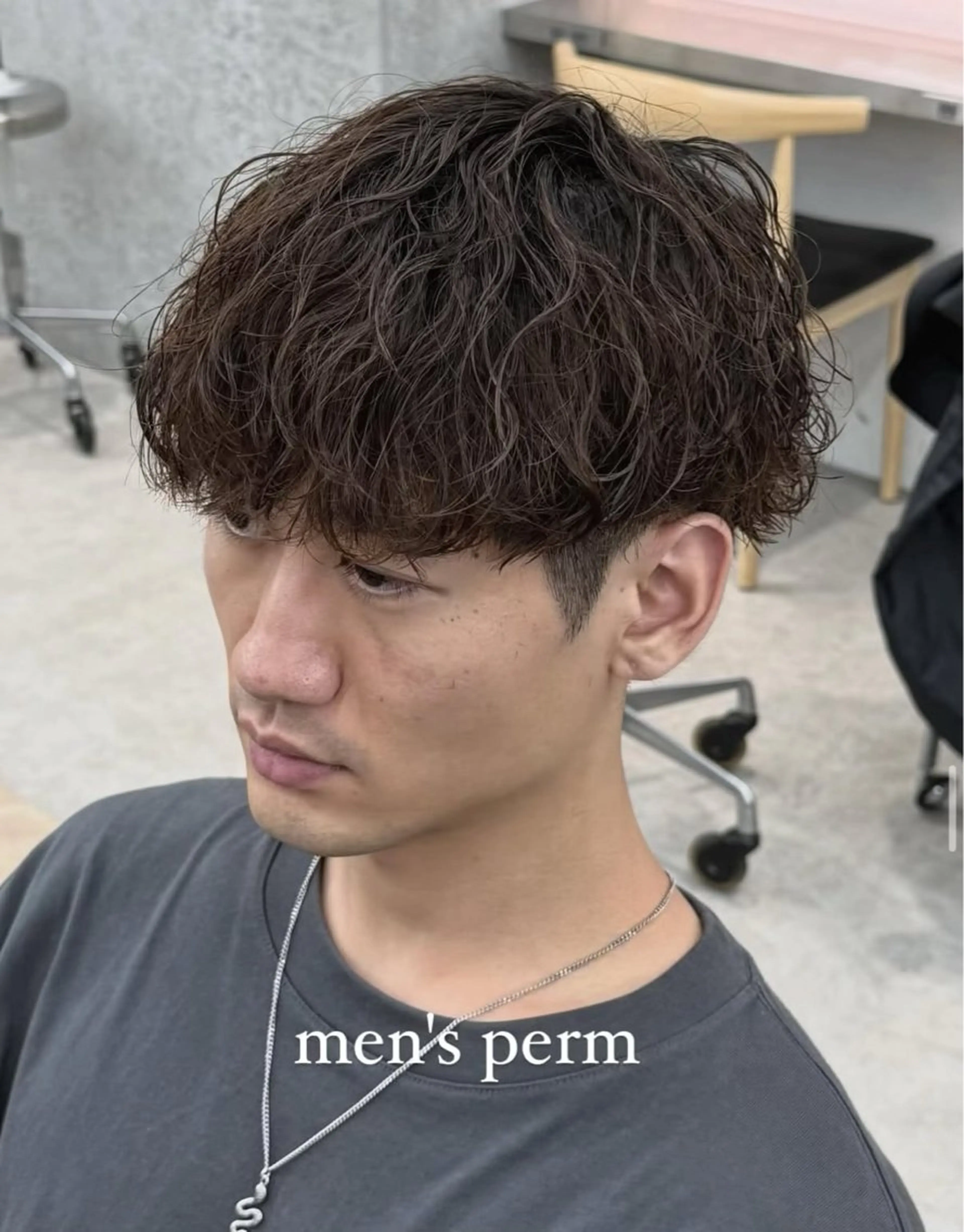 ショート カラー パーマ メンズ キッズ メンズパーマ 波巻きパーマ 栄💗レイヤーカット ｜パーマ｜haruのヘアスタイル