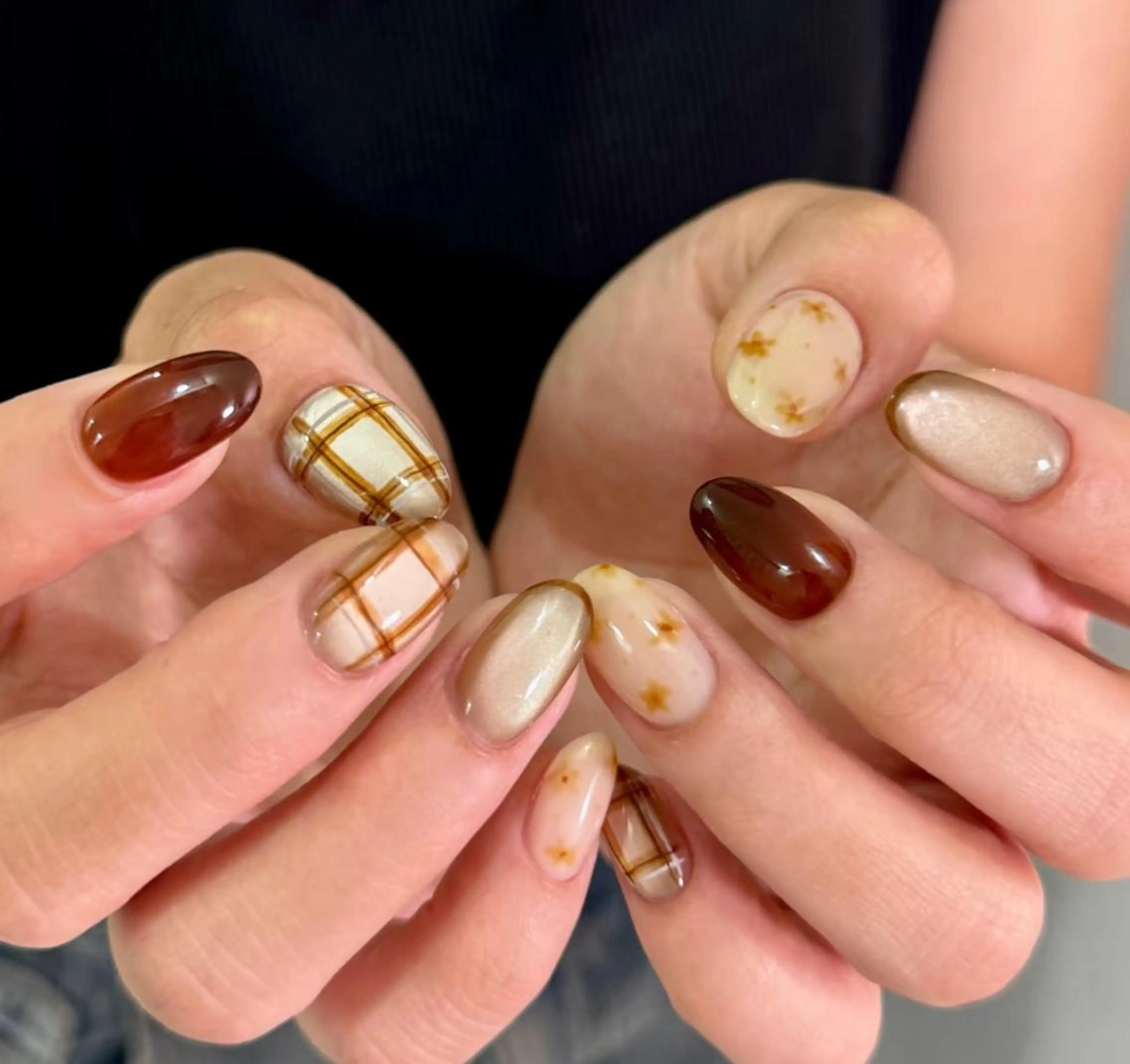 ネイル ハンドネイル エリ🫧 nail池袋東口のネイルデザイン