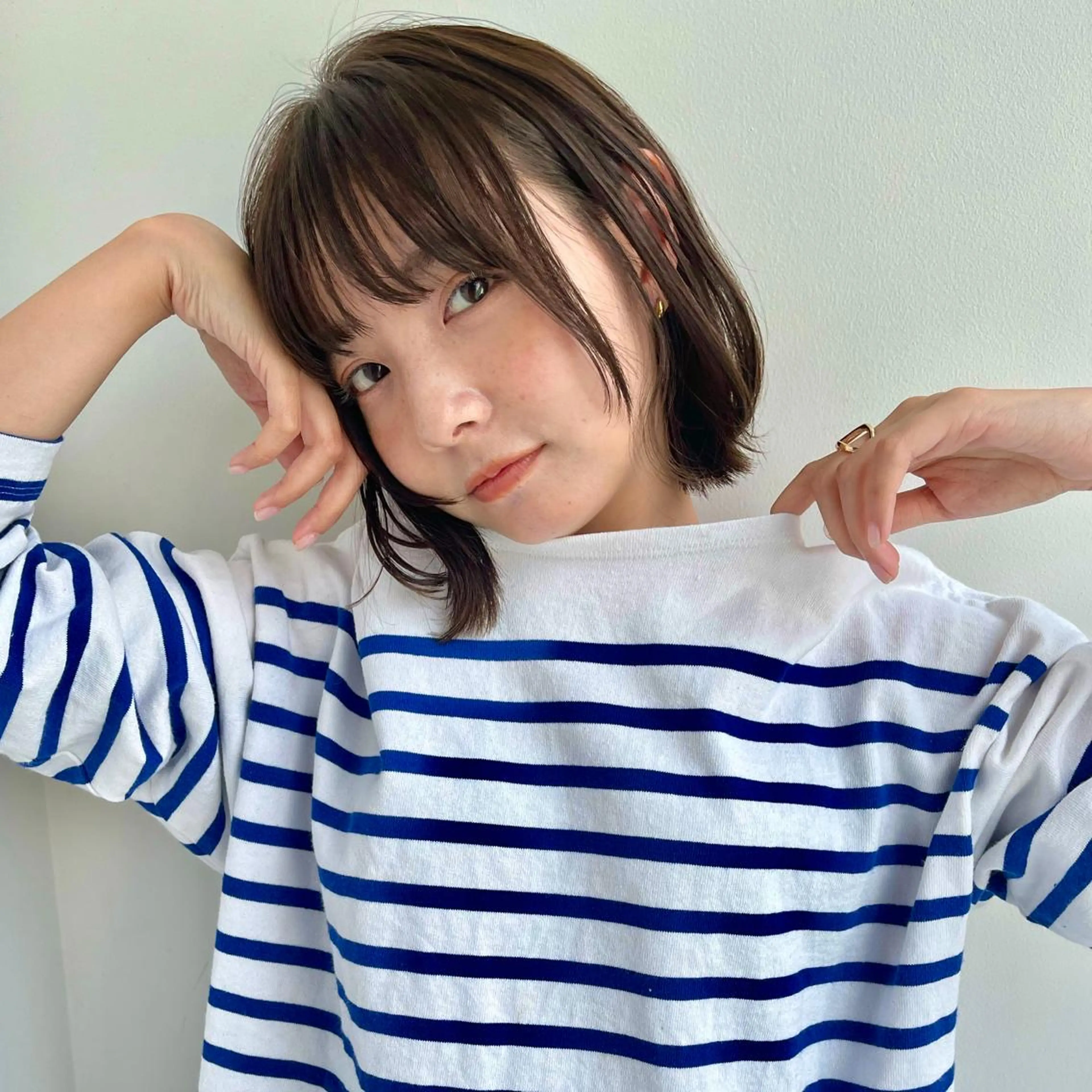 ショート カラー カット ヘアカラー あやめ【顔まわり/レ イヤー/柔らかカラ】のヘアスタイル