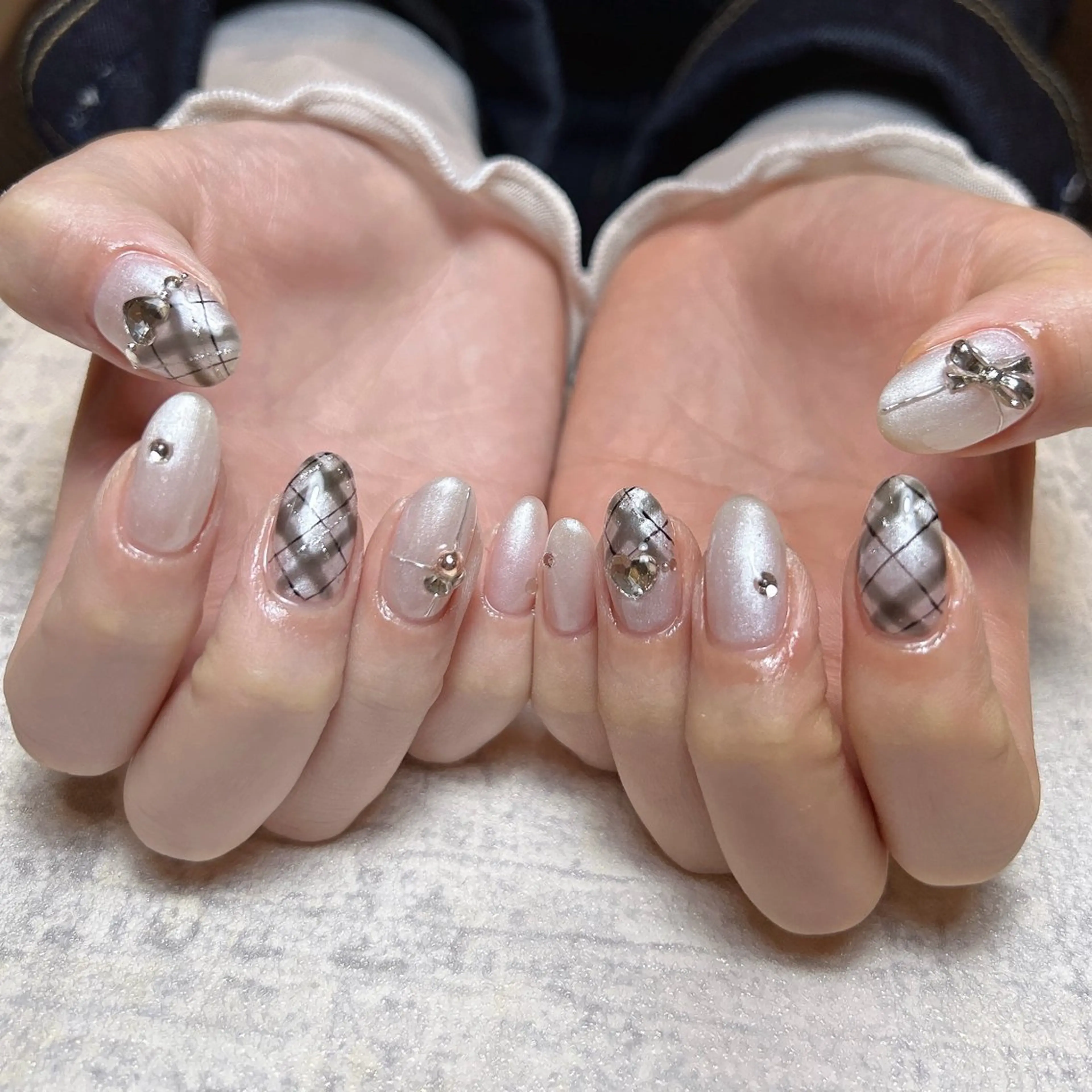 ネイル lecoa_ kana／amongのネイルデザイン