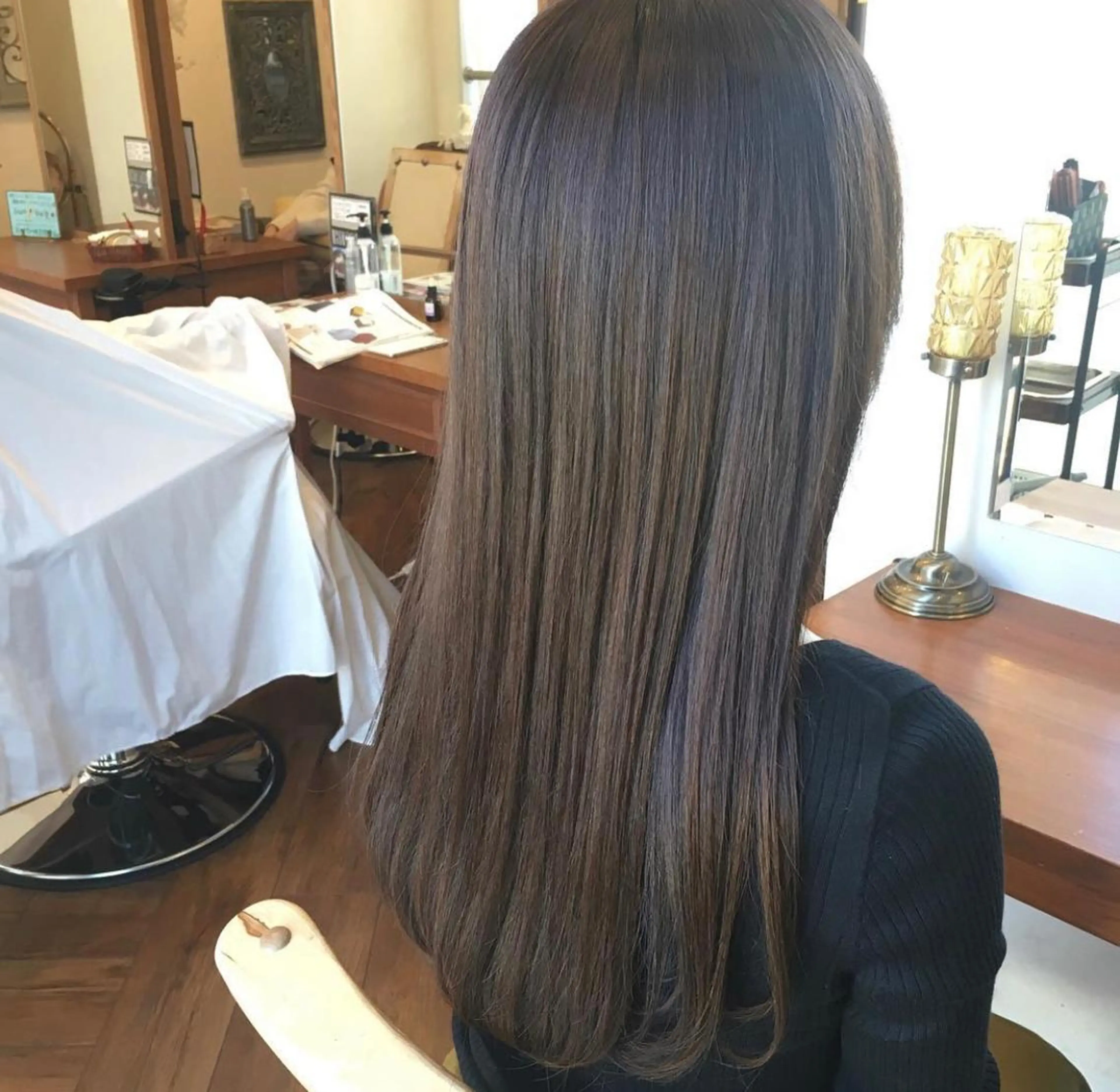 カラー 加藤 優紗のヘアスタイル