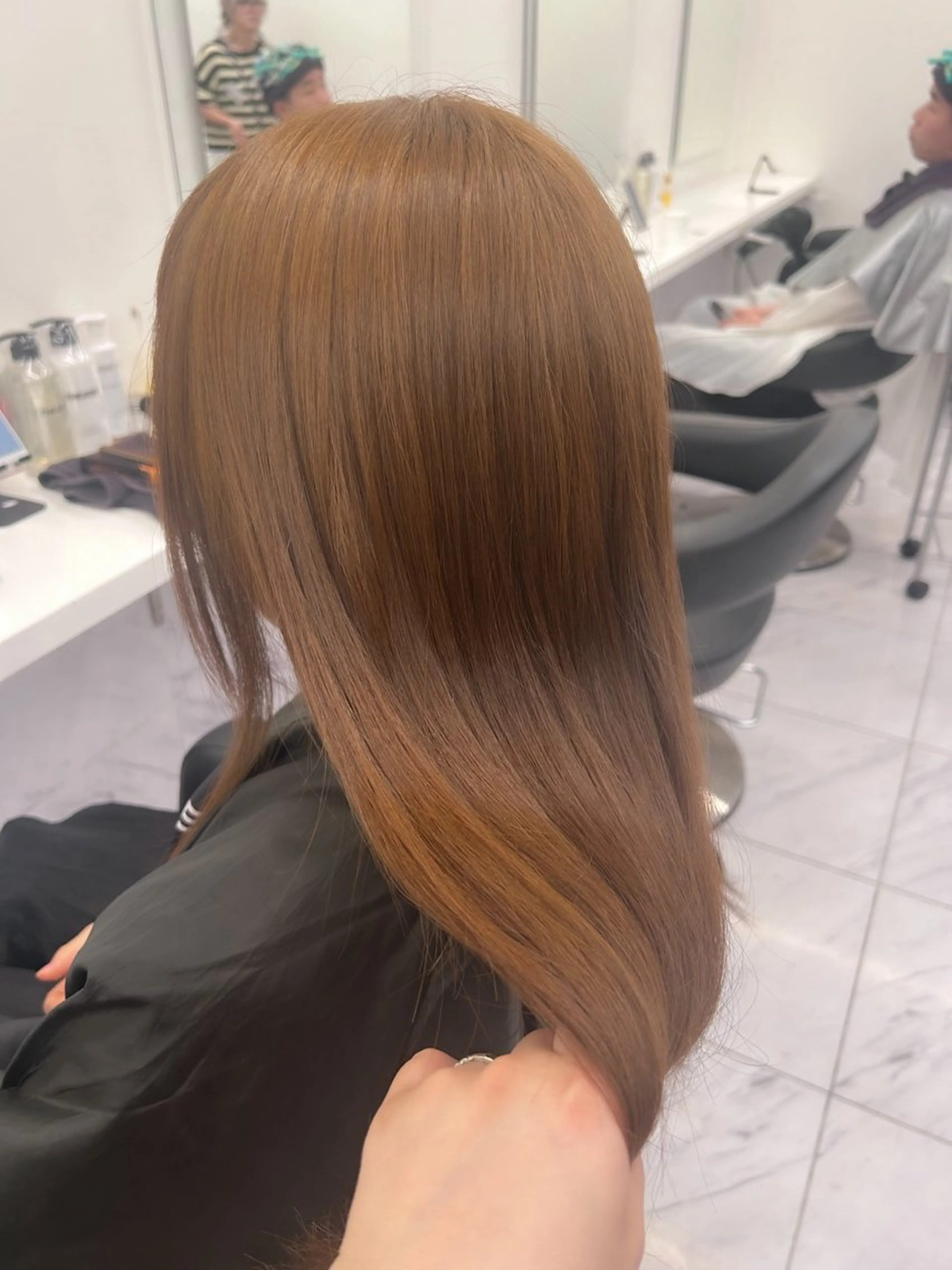 ロング カラー パーマ ヘアアレンジ メンズ キッズ ヘアカラー トリートメント ヘアセット ブリーチなしカラー/ ブラウン/レイヤーのヘアスタイル