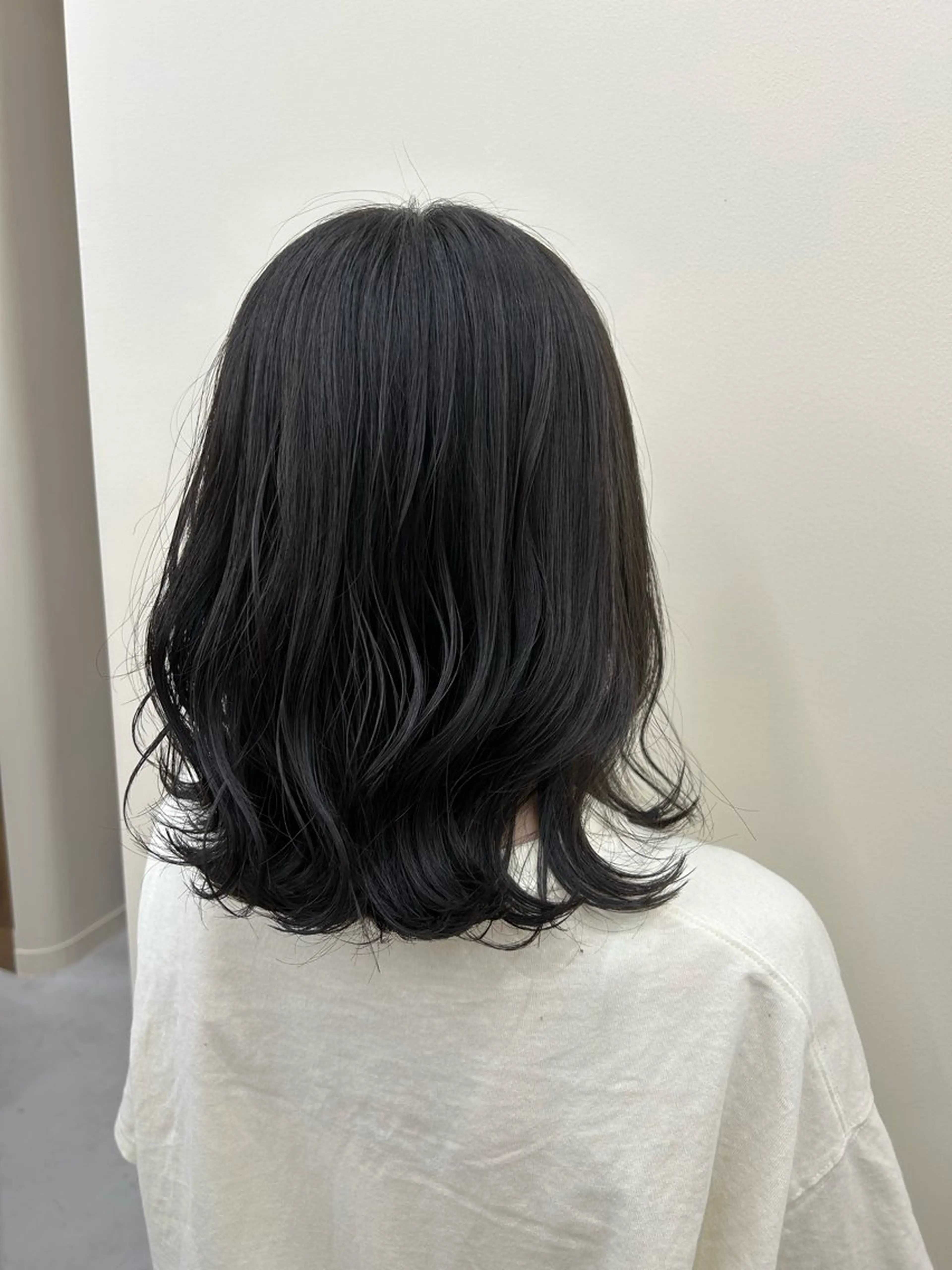 ミディアム 田中 恭子のヘアスタイル