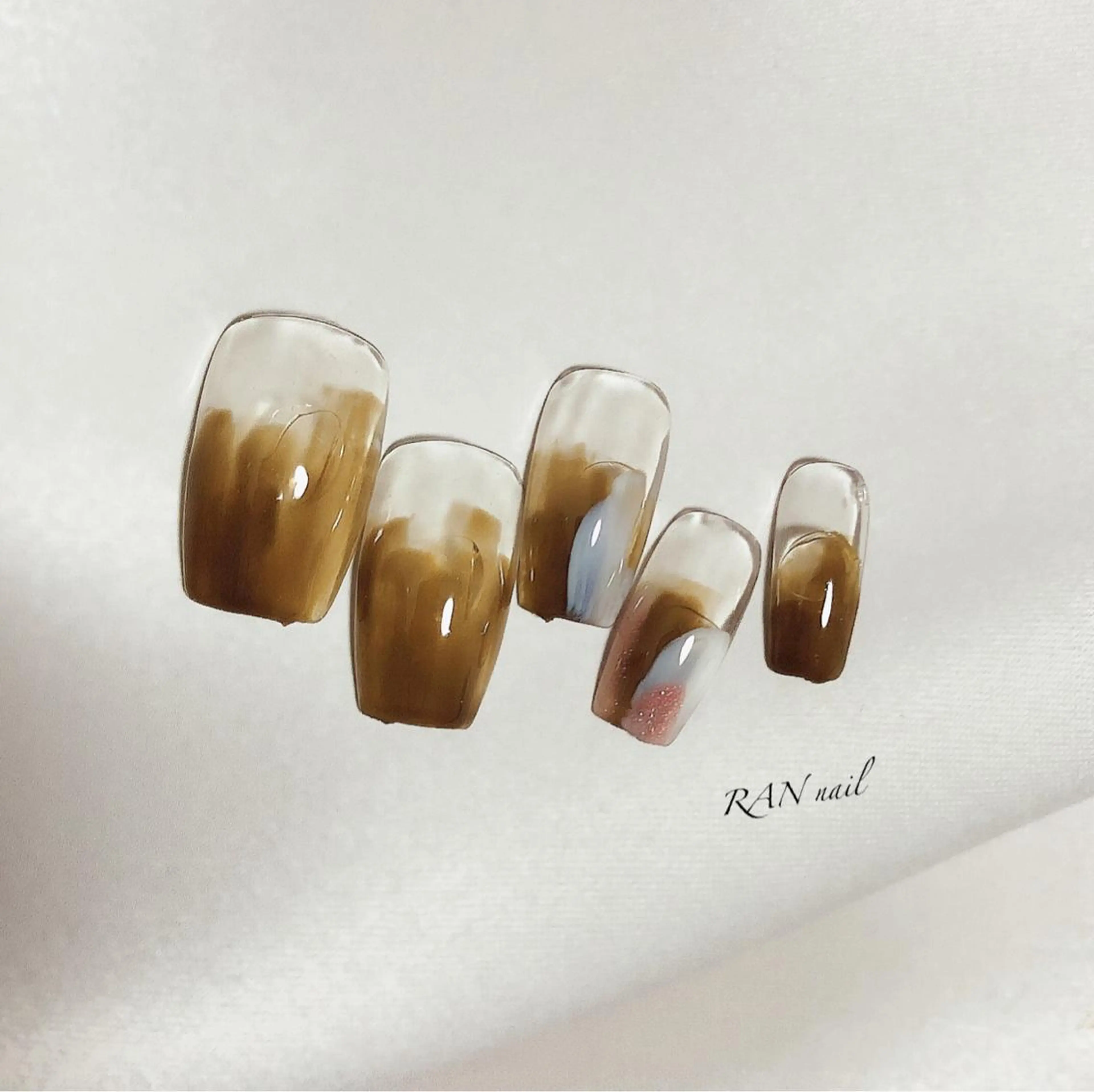 ネイル 成人式 フットネイル フレンチネイル ニュアンスネイル オフィスネイル RAN nailのネイルデザイン