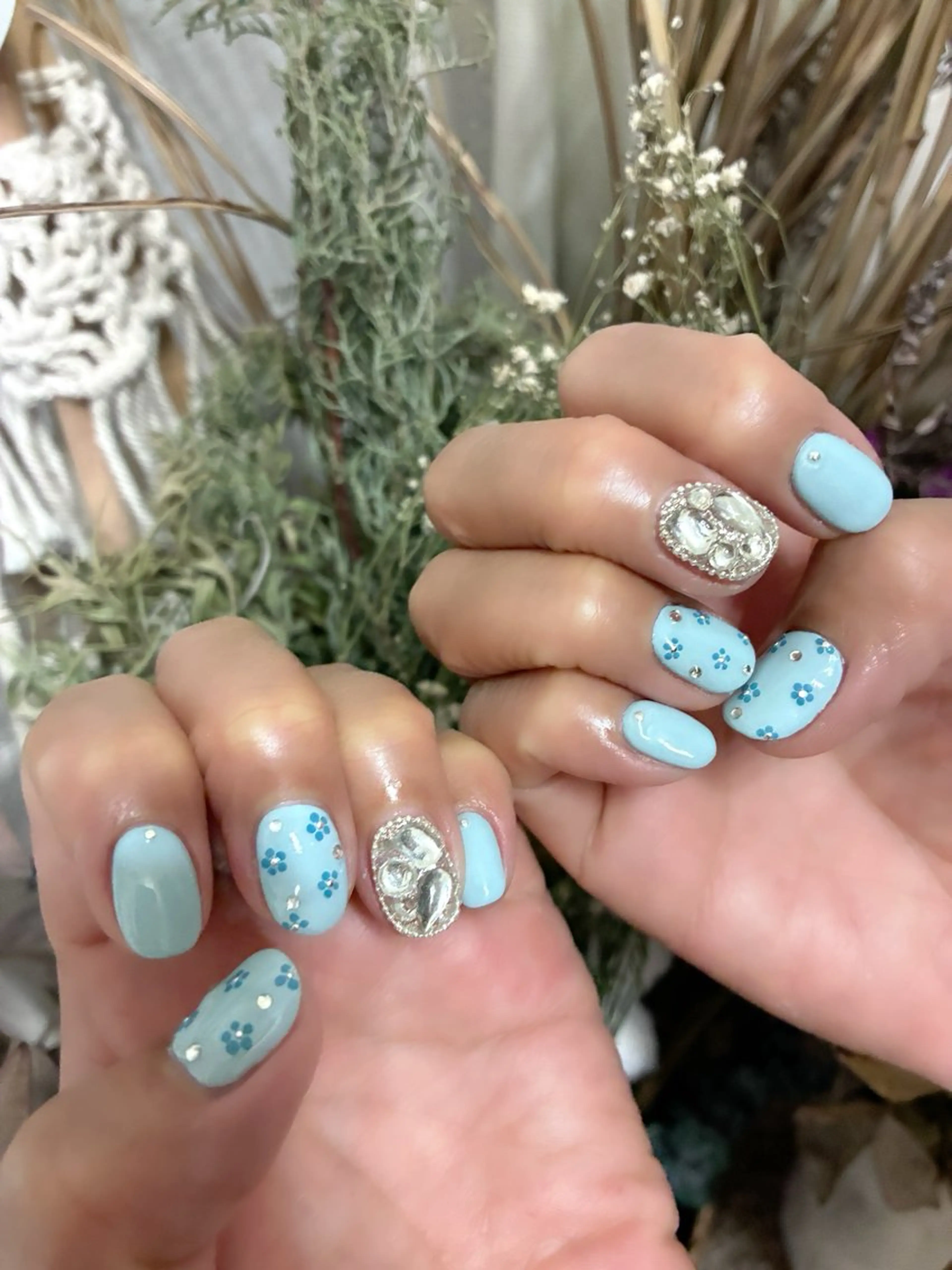 ネイル ハンドネイル luananail shiiのネイルデザイン